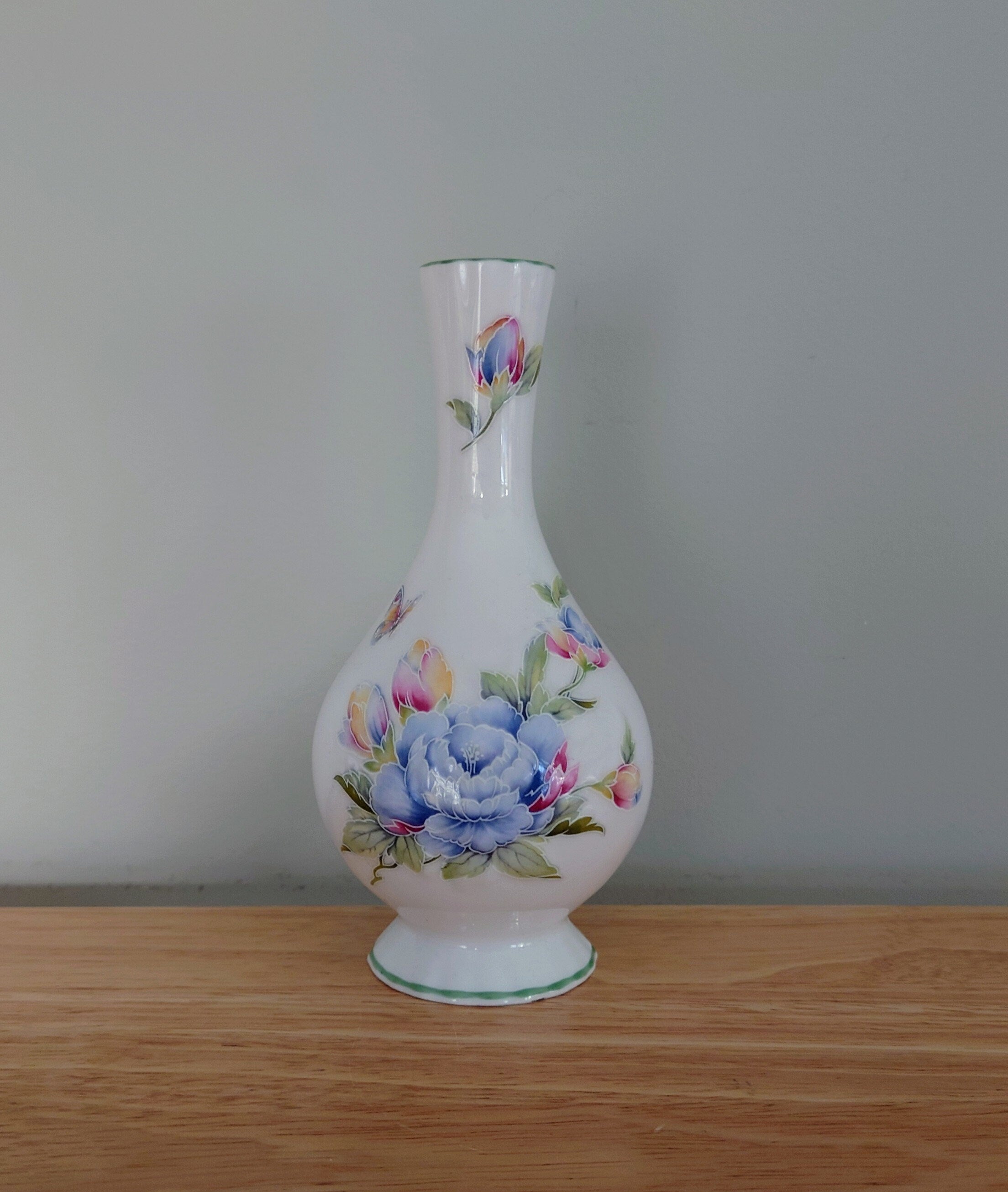 Vintage Aynsley Bud Vase Celeste Pattern Porcelain Made in England Collectable Vintage