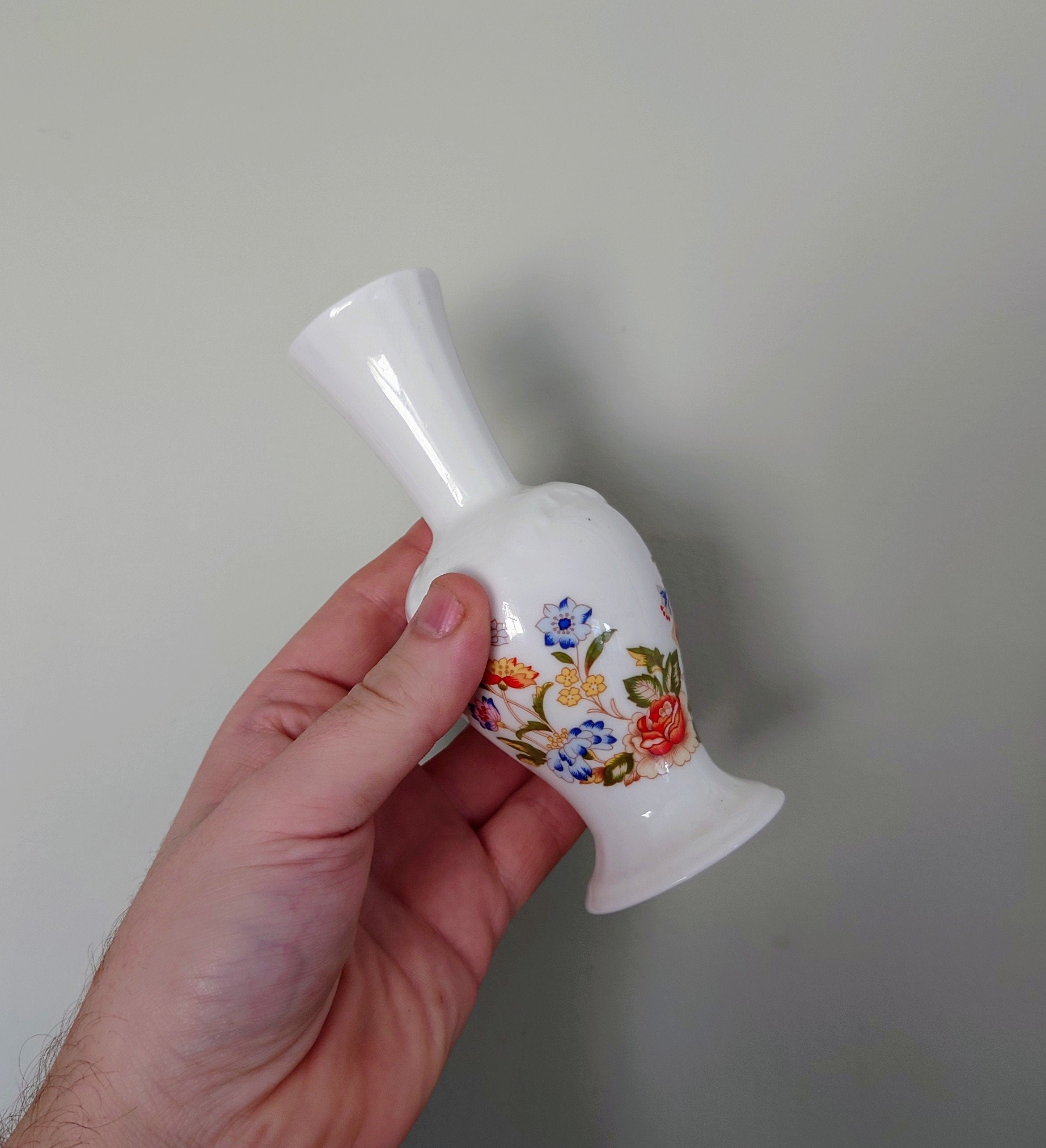 Aynsley Small Bud Vase Cottage Garden Fine Bone China Porcelain Made in England Country Cottage Pattern Collectable Vintage