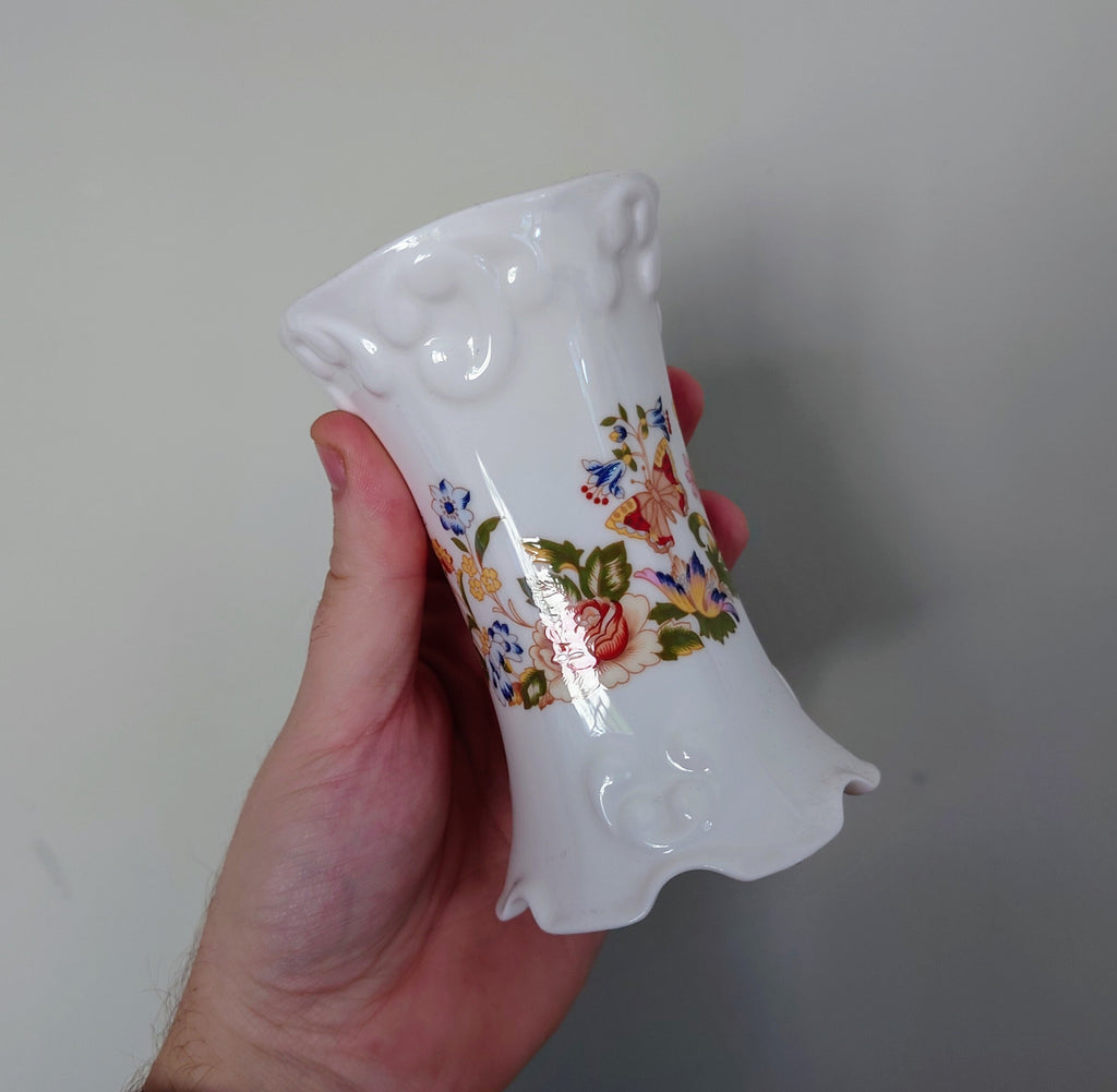 Aynsley bouquet Vase Small Posey Cottage Garden Fine Bone China Porcelain Made in England Country Cottage Pattern Collectable Vintage