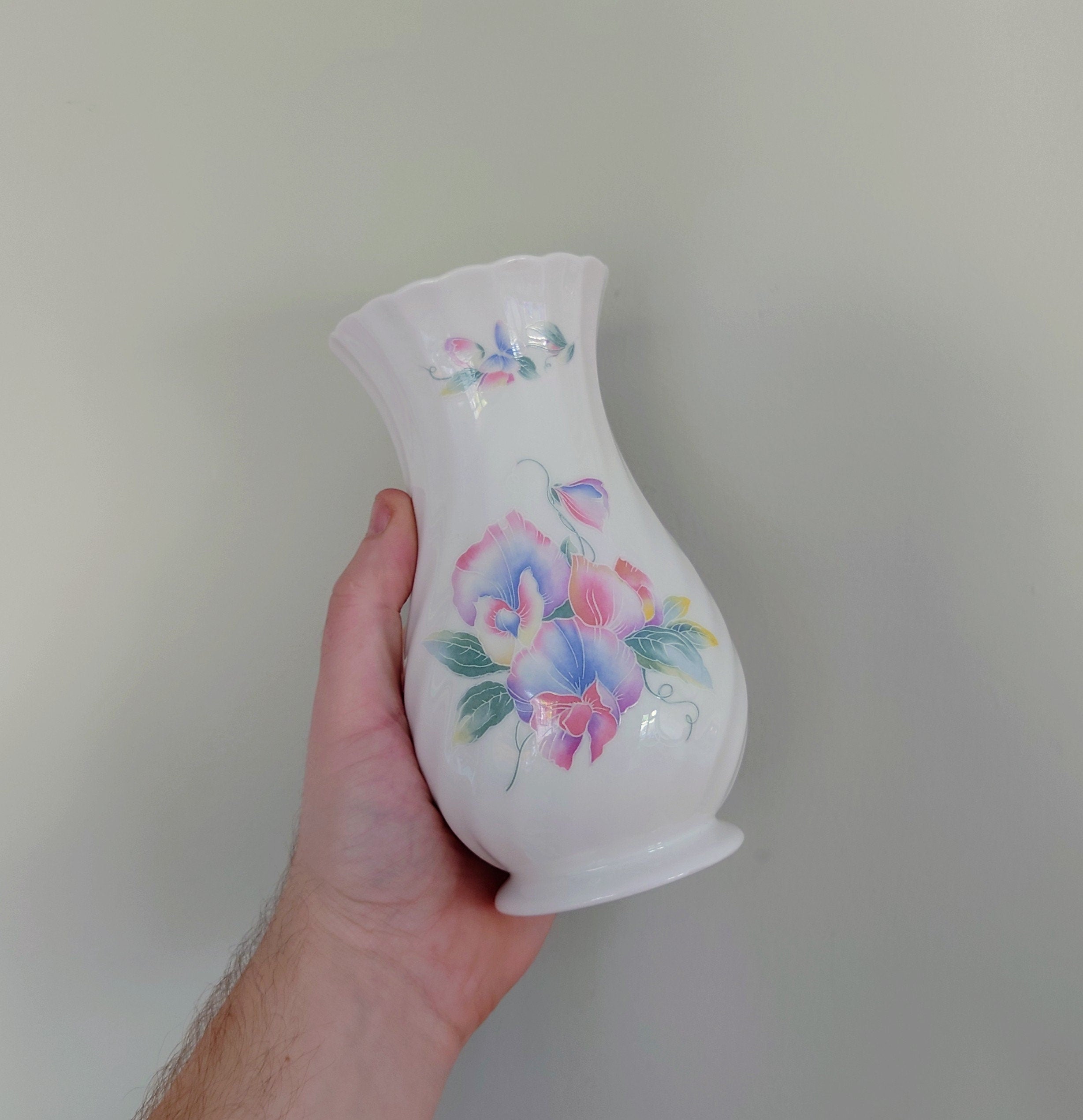 Little Sweetheart Aynsley Cascade Vase Vase Porcelain Made in England Little Sweetheart Pattern Collectable Vintage