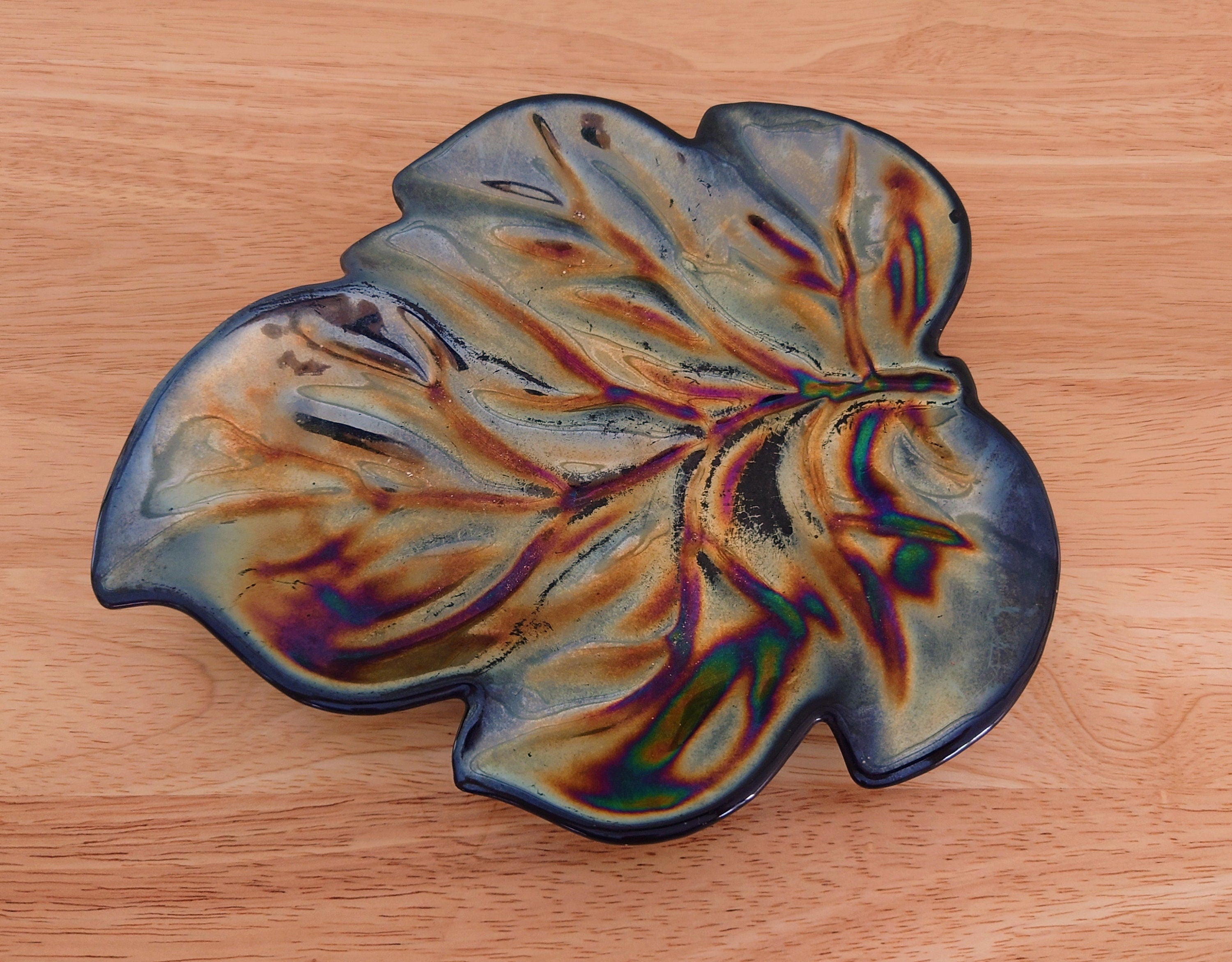 Vintage Leaf Dish Metal Maple Leaf with Lustre effect Cast Iron Key Dish Decorative Ornamental Leaf Décor Homeware VERY HEAVY