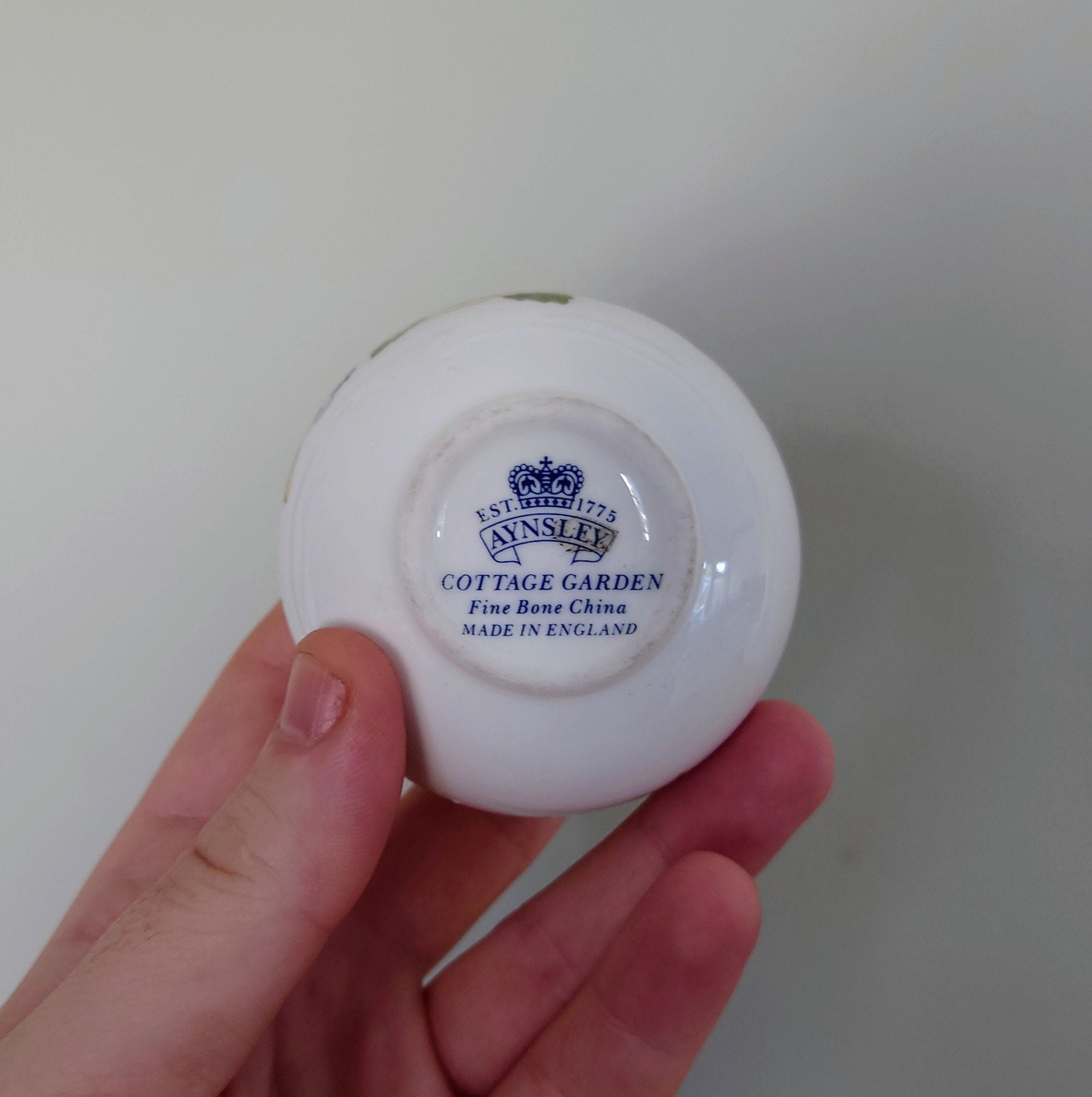 Round Trinket Box Cottage Garden Aynsley Jewellery Fine Bone China Porcelain Made in England Cottage Garden Pattern Collectable Vintage