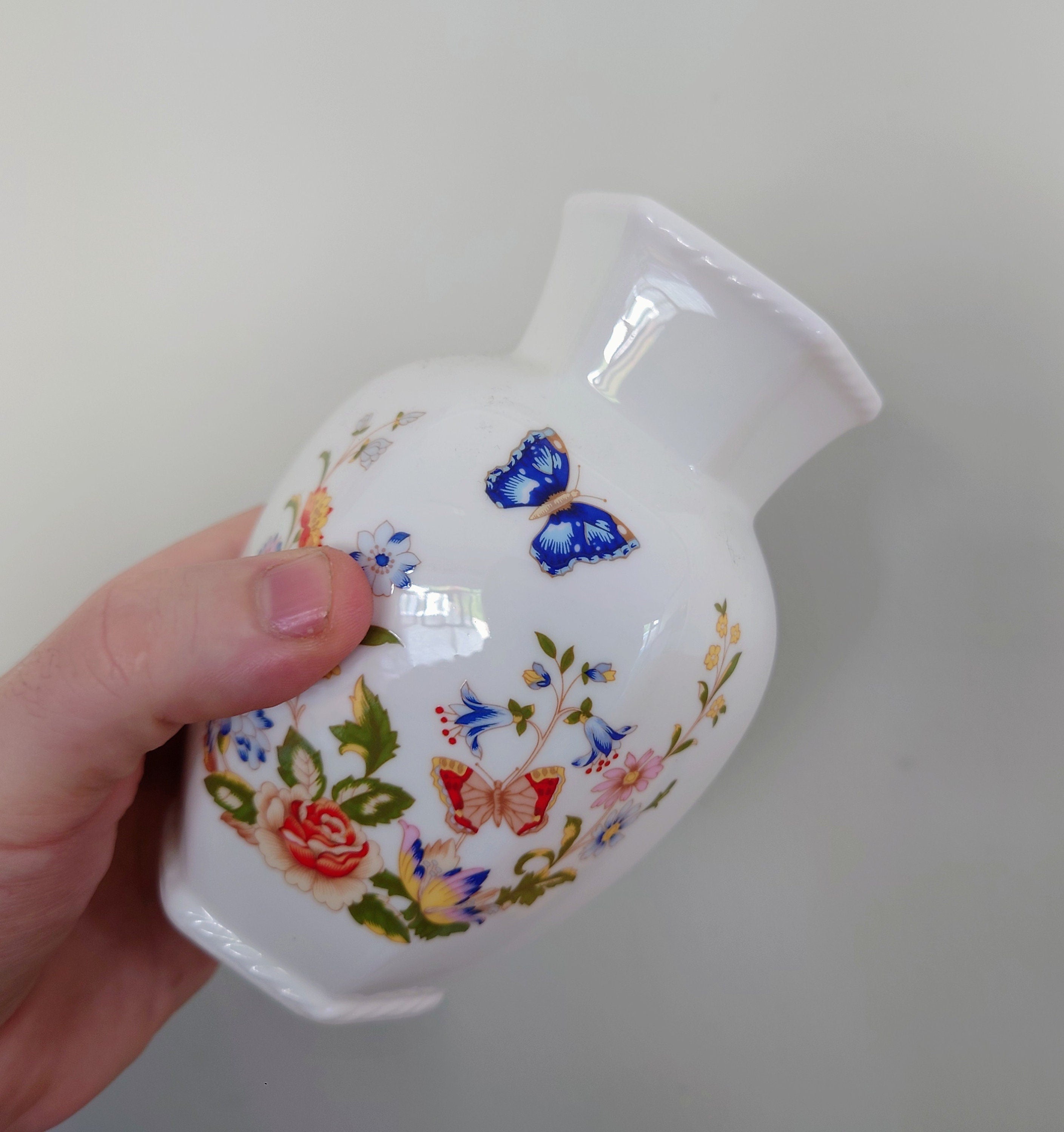 Cottage Garden Aynsley Vase Frill Small Globe Vase Porcelain Made in England Cottage Garden Pattern Collectable Vintage Aynsley Gift