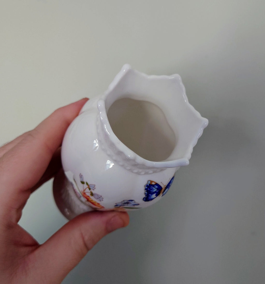 5" Windsor Vase Cottage Garden  Vase Cottage Garden Fine Bone China Porcelain Made in England Country Cottage Pattern Collectable Vintage