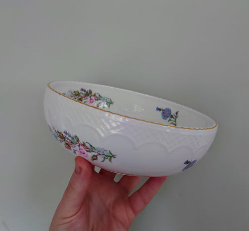 Aynsley Wild Tudor Salad Serving Bowl 9'' Dish Fine Bone China Porcelain Made in England Wild Tudor Pattern Collectable Vintage