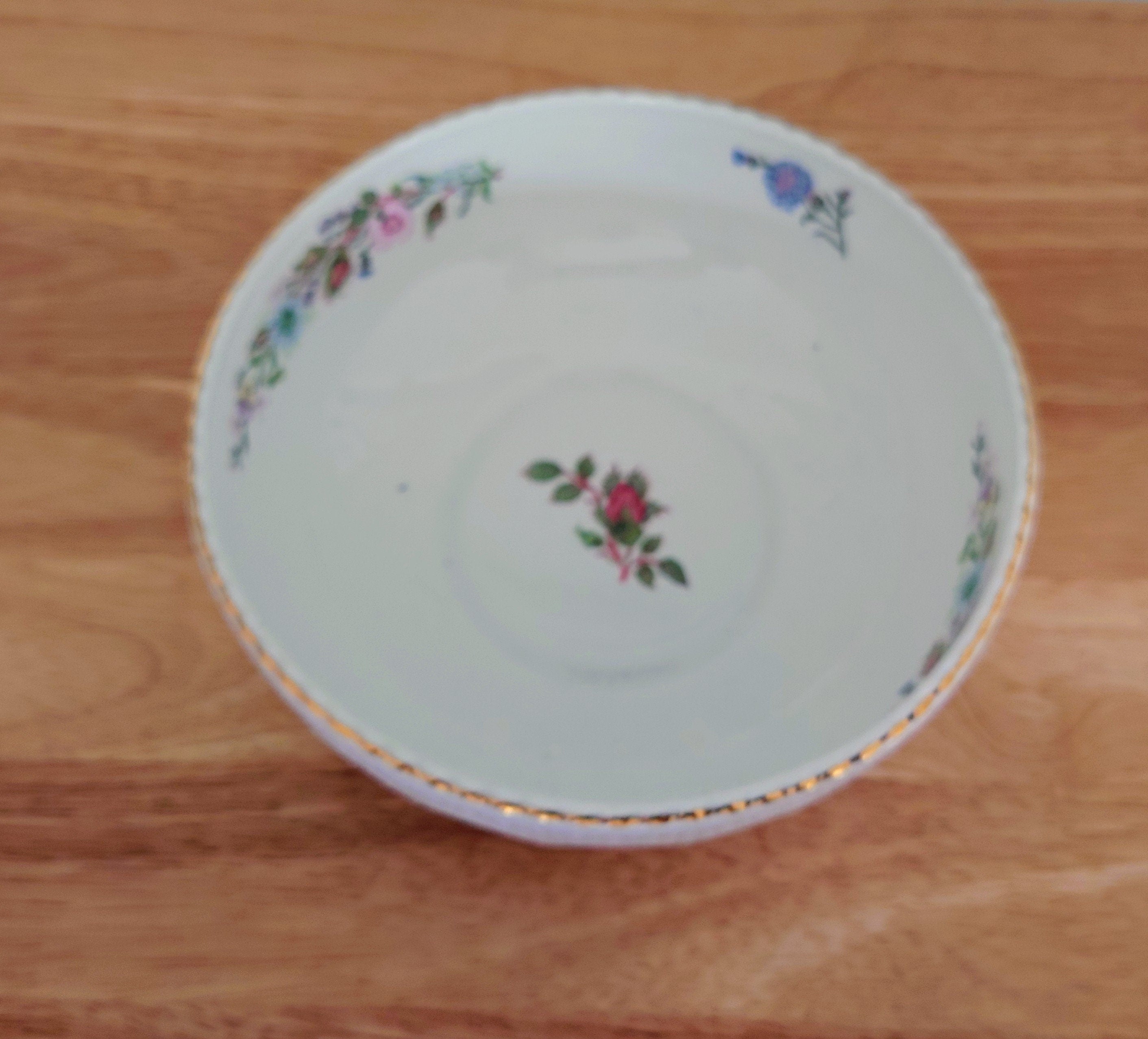 Aynsley Wild Tudor Salad Serving Bowl 9'' Dish Fine Bone China Porcelain Made in England Wild Tudor Pattern Collectable Vintage