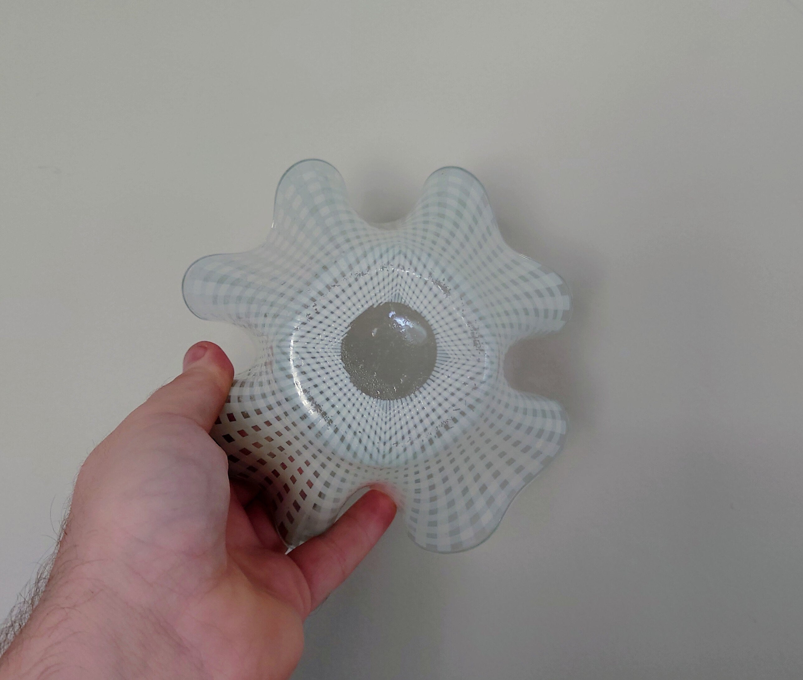 Vintage Handkerchief Footed Bowl White, Art Glass Retro Chance Glass Murano Style Mid Century Decorative Retro