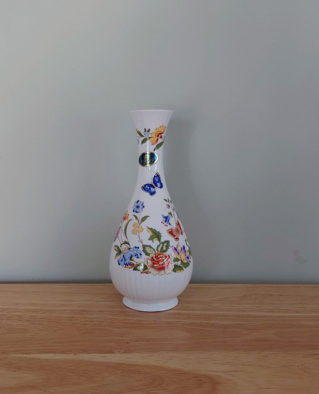 Aynsley Globe Vase Cottage Garden Fine Bone China Porcelain Made in England Country Cottage Pattern Collectable Vintage