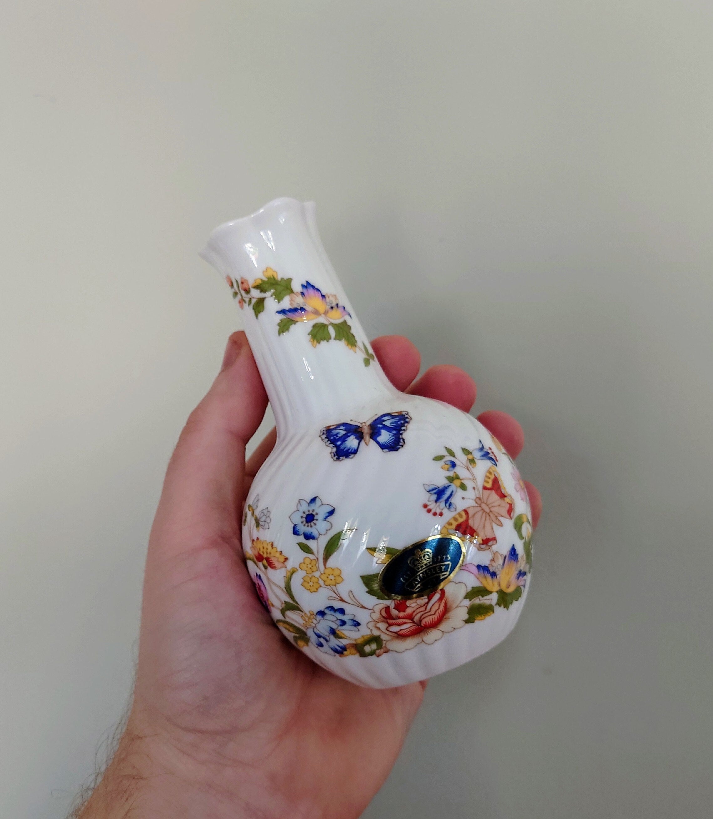Cottage Garden Aynsley Bud Vase Frill 12cm  Small Porcelain Made in England Cottage Garden Pattern Collectable Vintage