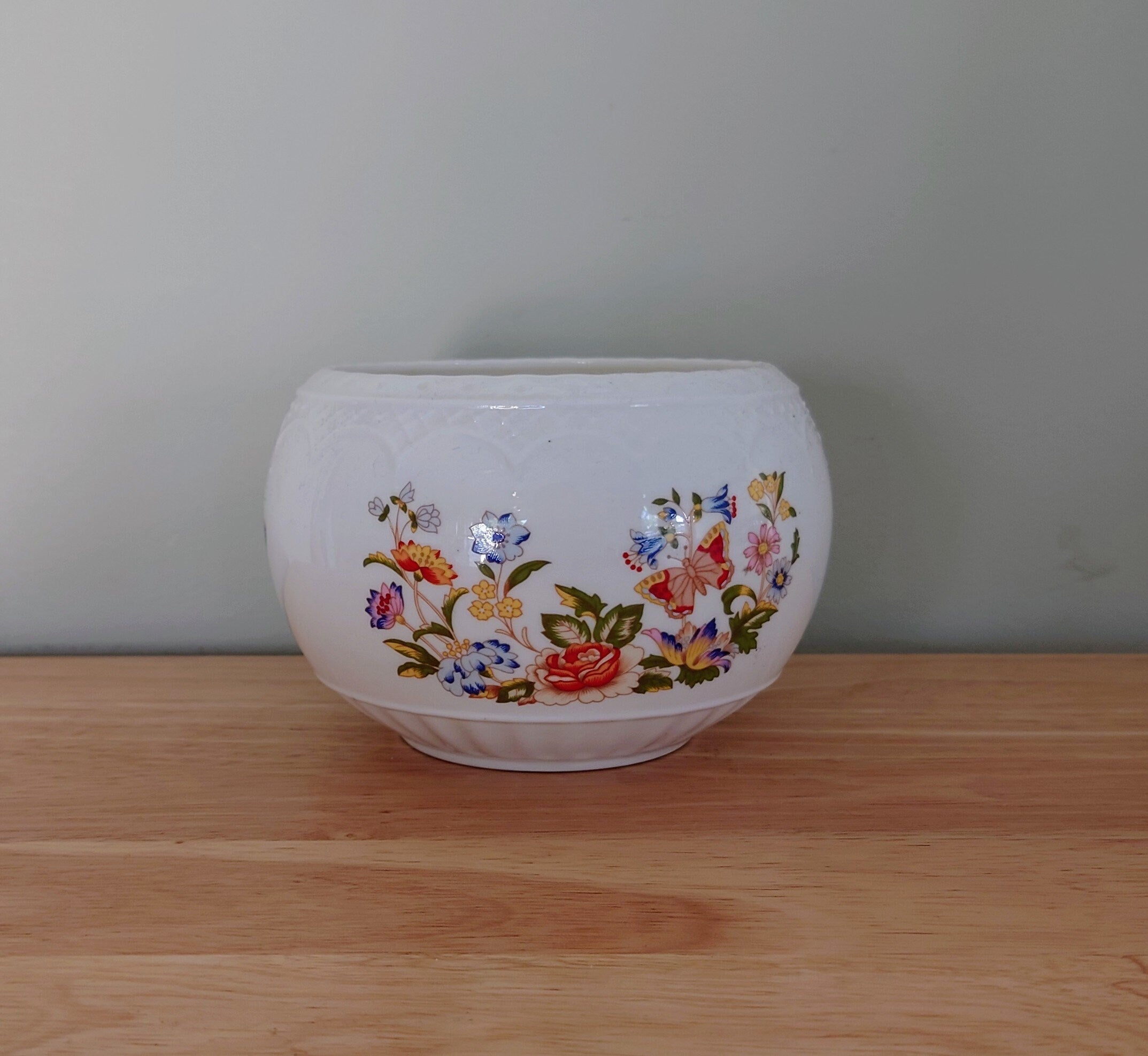 Aynsley Bowl  Cottage Garden Fine Bone China Porcelain Made in England Cottage Garden Pattern Collectable Gift Vintage