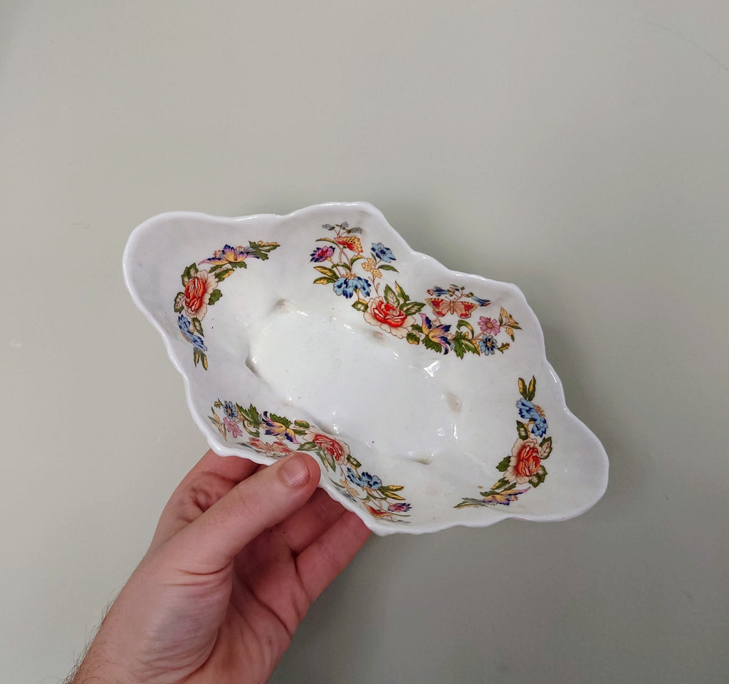 Oval Shell Shaped Dish Cottage Garden Aynsley Fine Bone China Porcelain Made in England Cottage Garden Pattern Collectable Gift Vintage