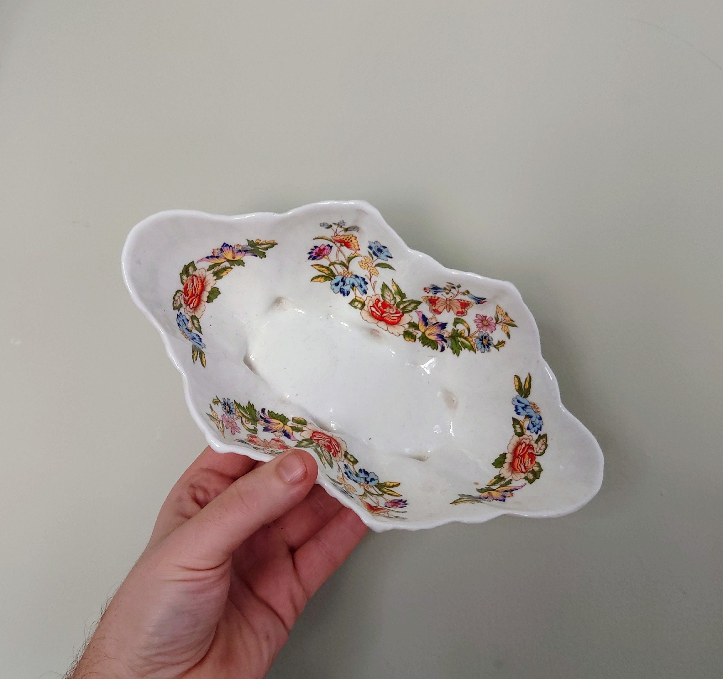 Oval Shell Shaped Dish Cottage Garden Aynsley Fine Bone China Porcelain Made in England Cottage Garden Pattern Collectable Gift Vintage