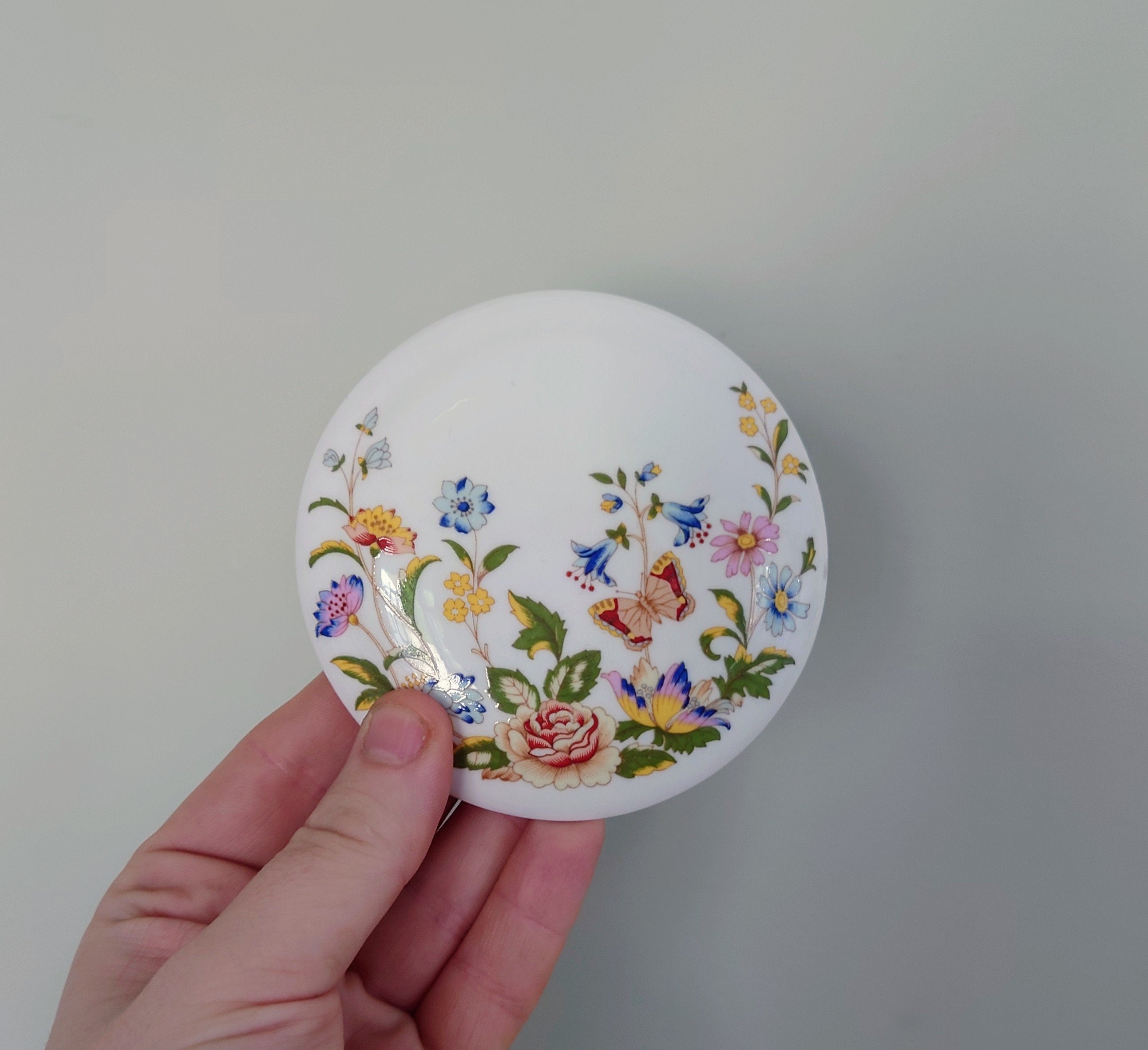 Round Trinket Box Cottage Garden Aynsley Jewellery Fine Bone China Porcelain Made in England Cottage Garden Pattern Collectable Vintage