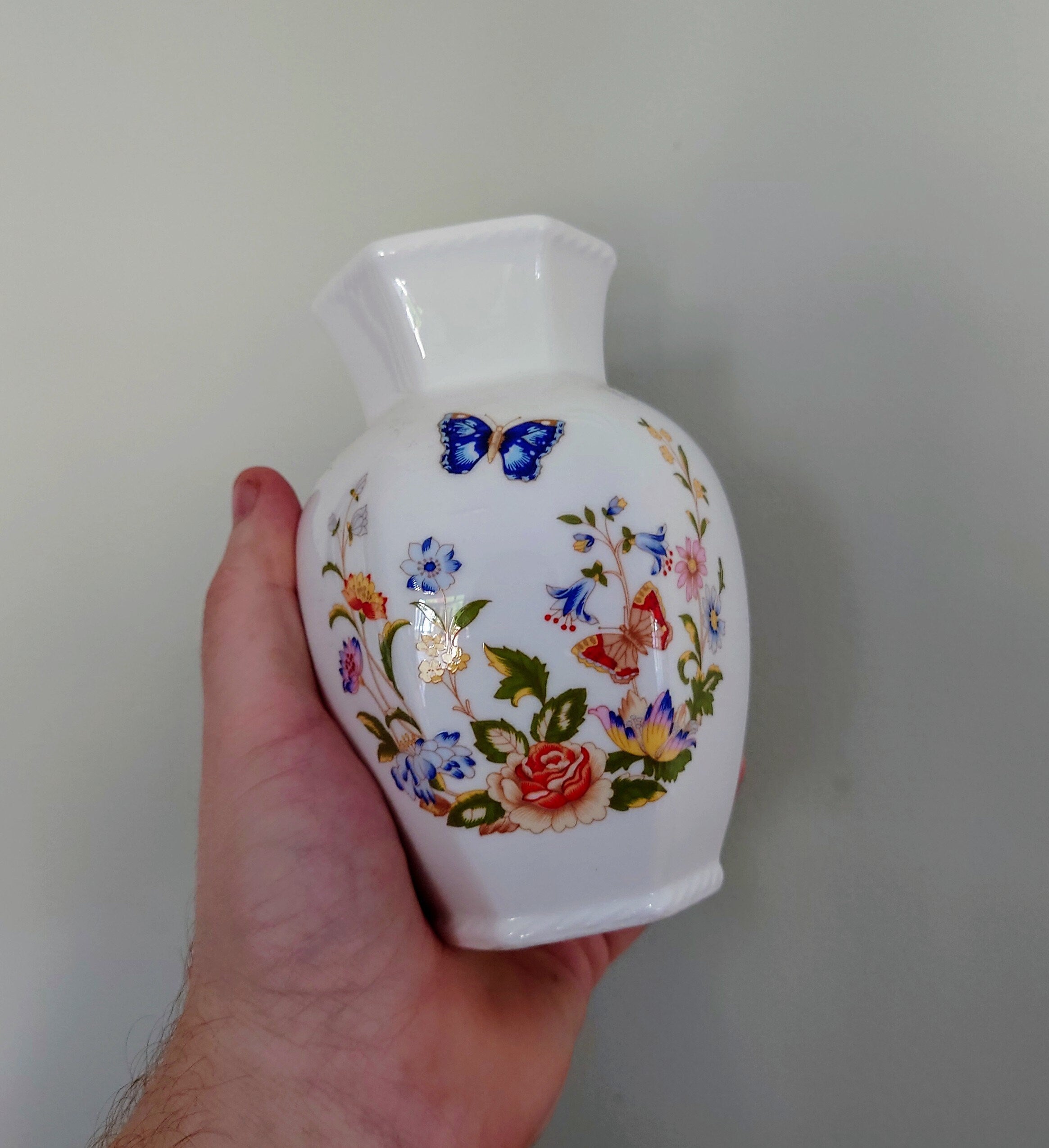 Cottage Garden Aynsley Vase Frill Small Globe Vase Porcelain Made in England Cottage Garden Pattern Collectable Vintage Aynsley Gift