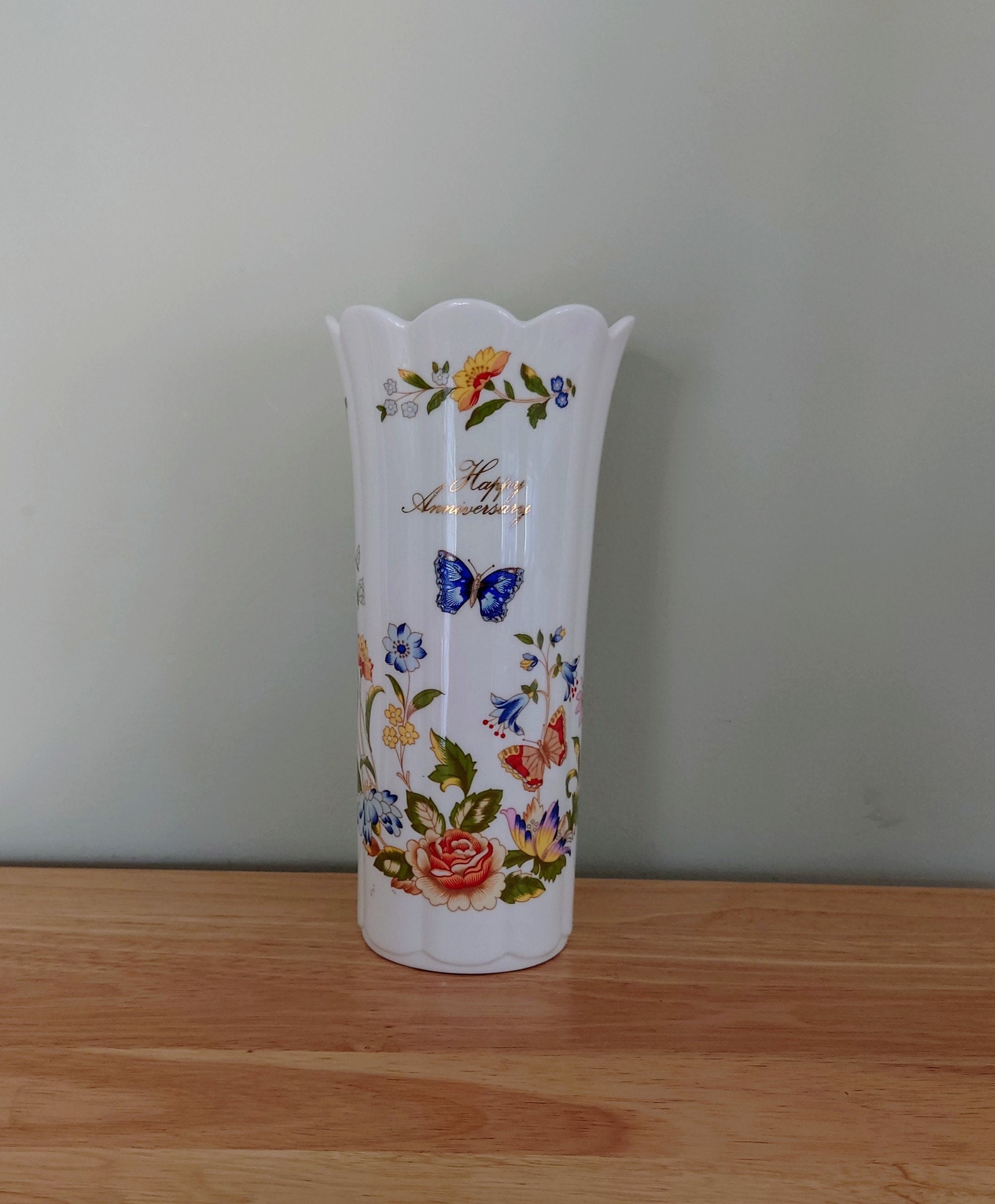 Vase 8" Mayfair Vase Cottage Garden Aynsley Fine Bone China Porcelain Made in England Cottage Garden Pattern Collectable Gift Vintage