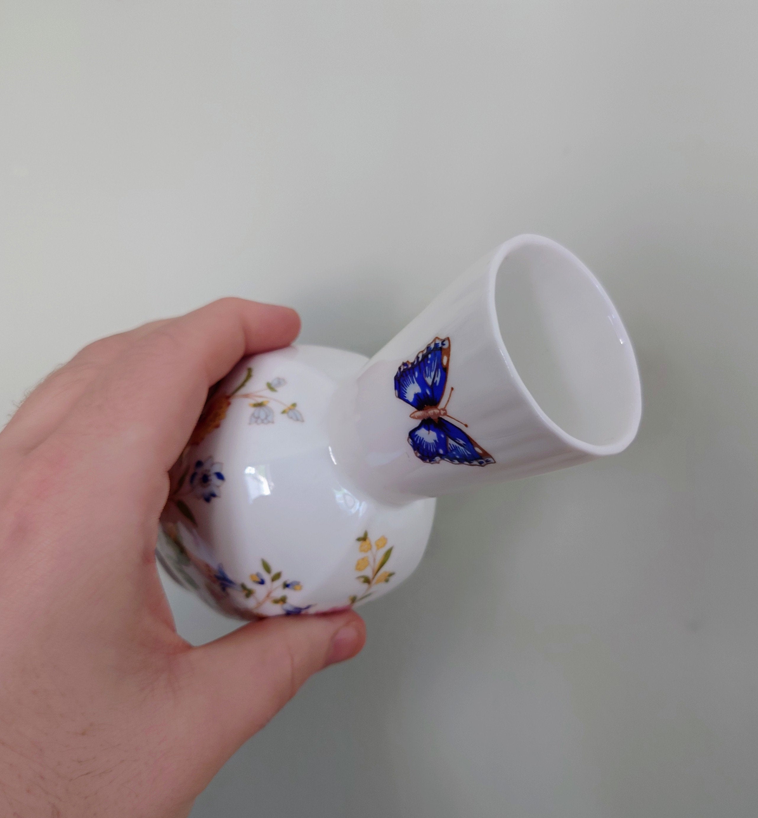 Cottage Garden Aynsley Bud Vase Small Porcelain Made in England Cottage Garden Pattern Collectable Vintage