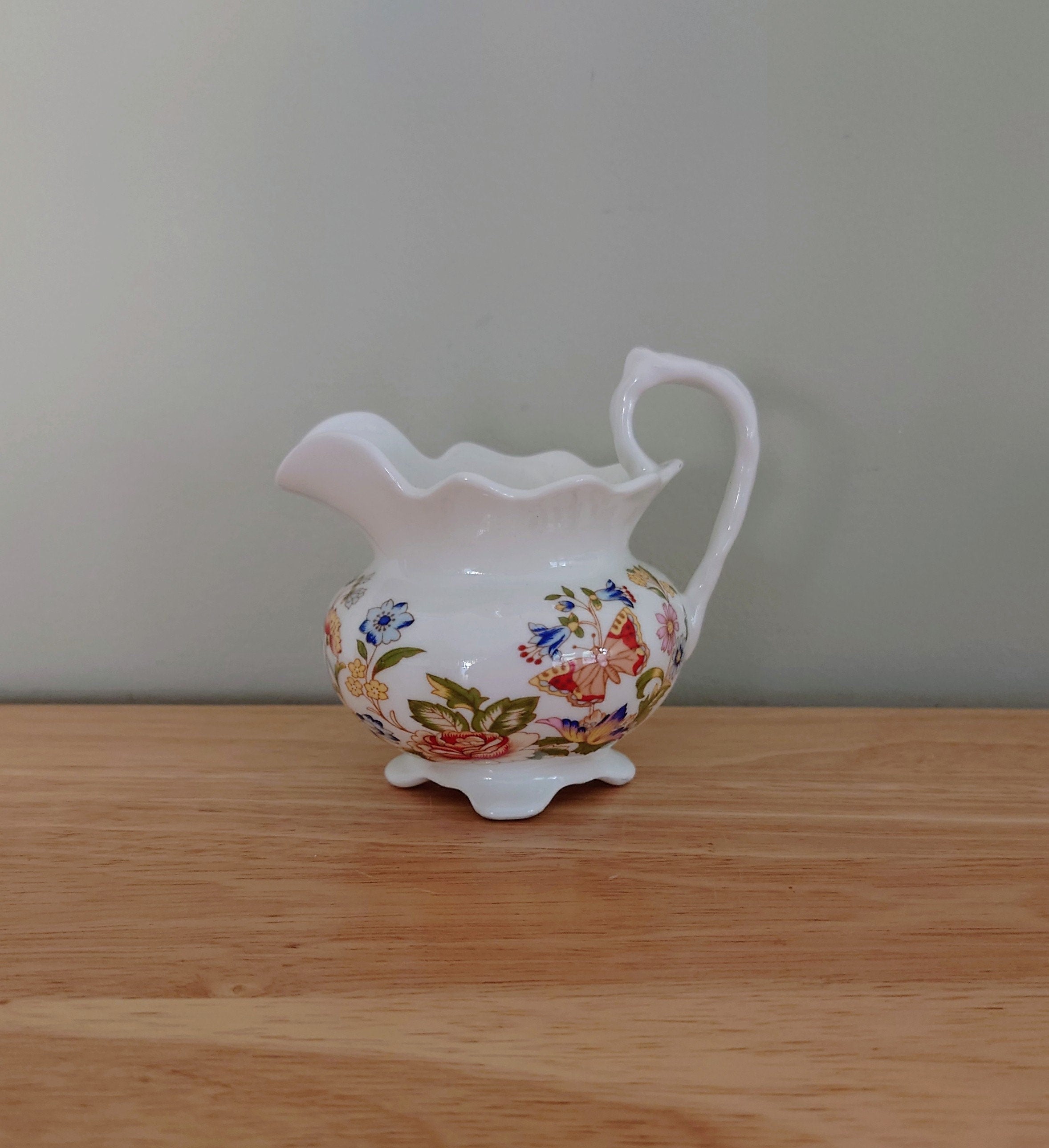 Aynsley Milk Jug Creamer Cottage Garden Fine Bone China Porcelain Made in England Country Cottage Pattern Collectable Vintage