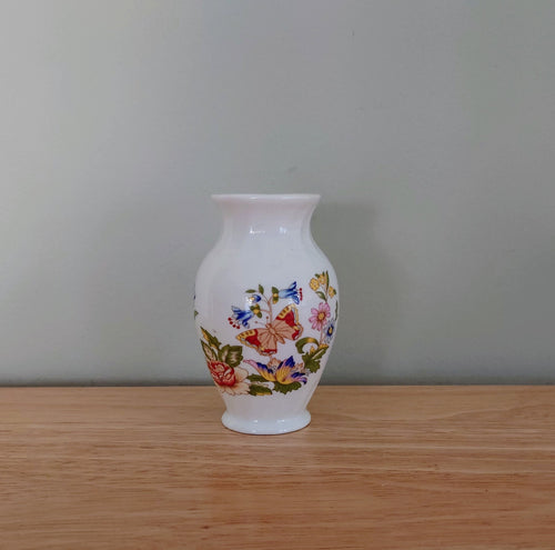 Cottage Garden Aynsley Bud Vase Frill Small Globe Vase Porcelain Made in England Cottage Garden Pattern Collectable Vintage Aynsley Gift