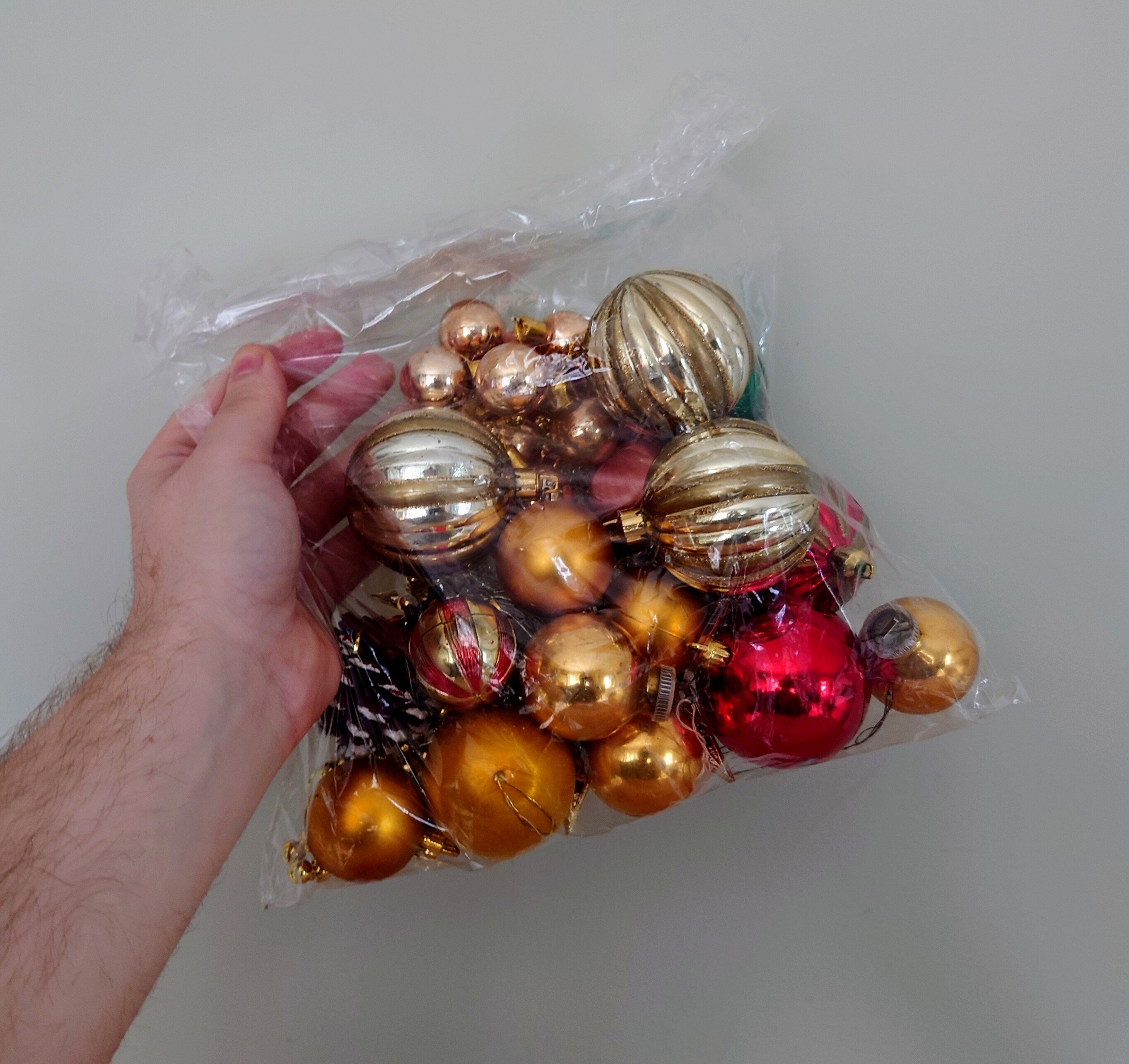 Vintage Bauble Job Lot Christmas Decorations Kitsch Christmas Tree Ornaments Plastic Baubles Xmas Globes Christmas Craft Job lot Crafting