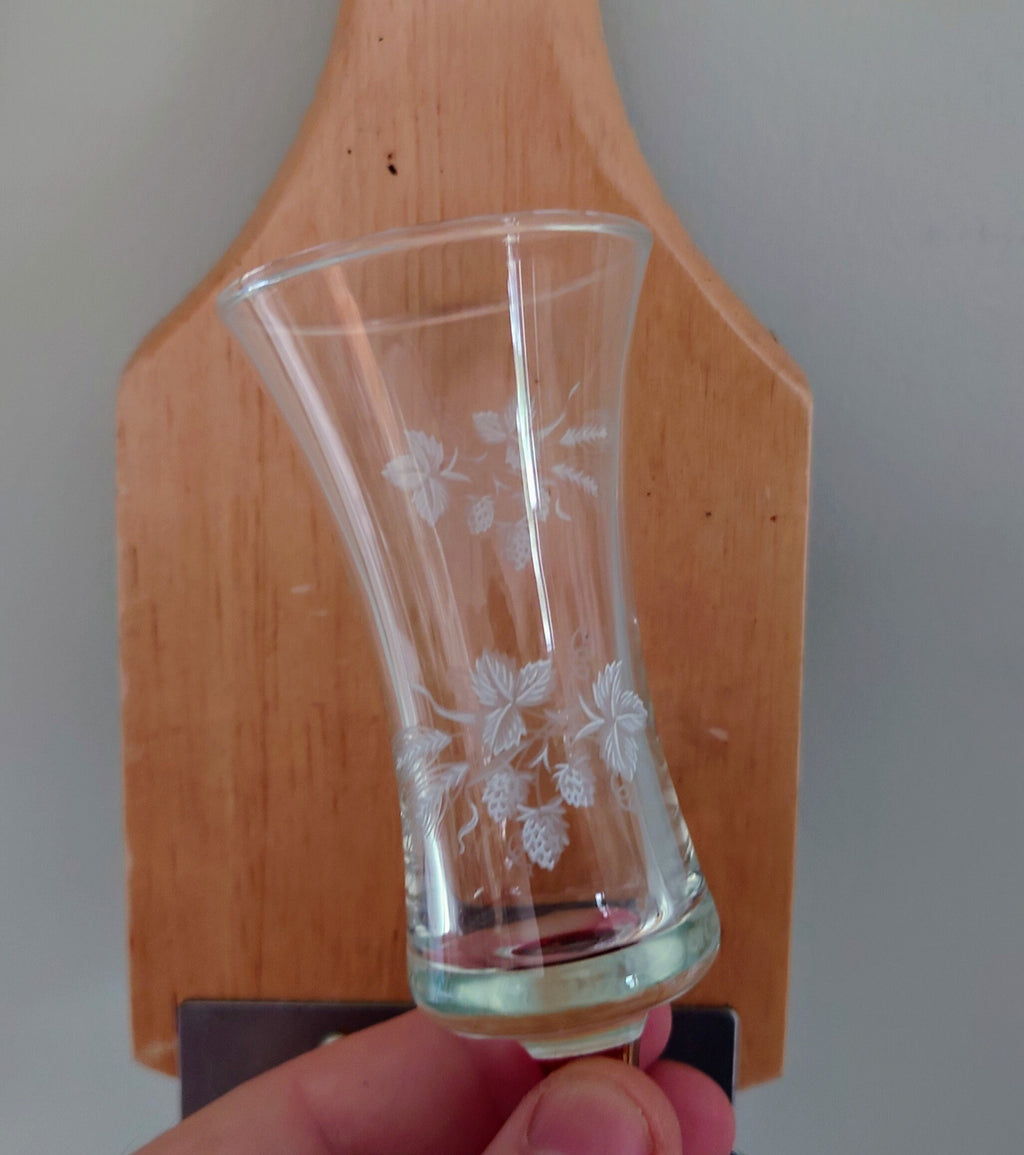 Vintage Glass Etched Wine Glasses Liqueur Glasses Set of 6 Mid Century Red Stemmed Vintage Barware