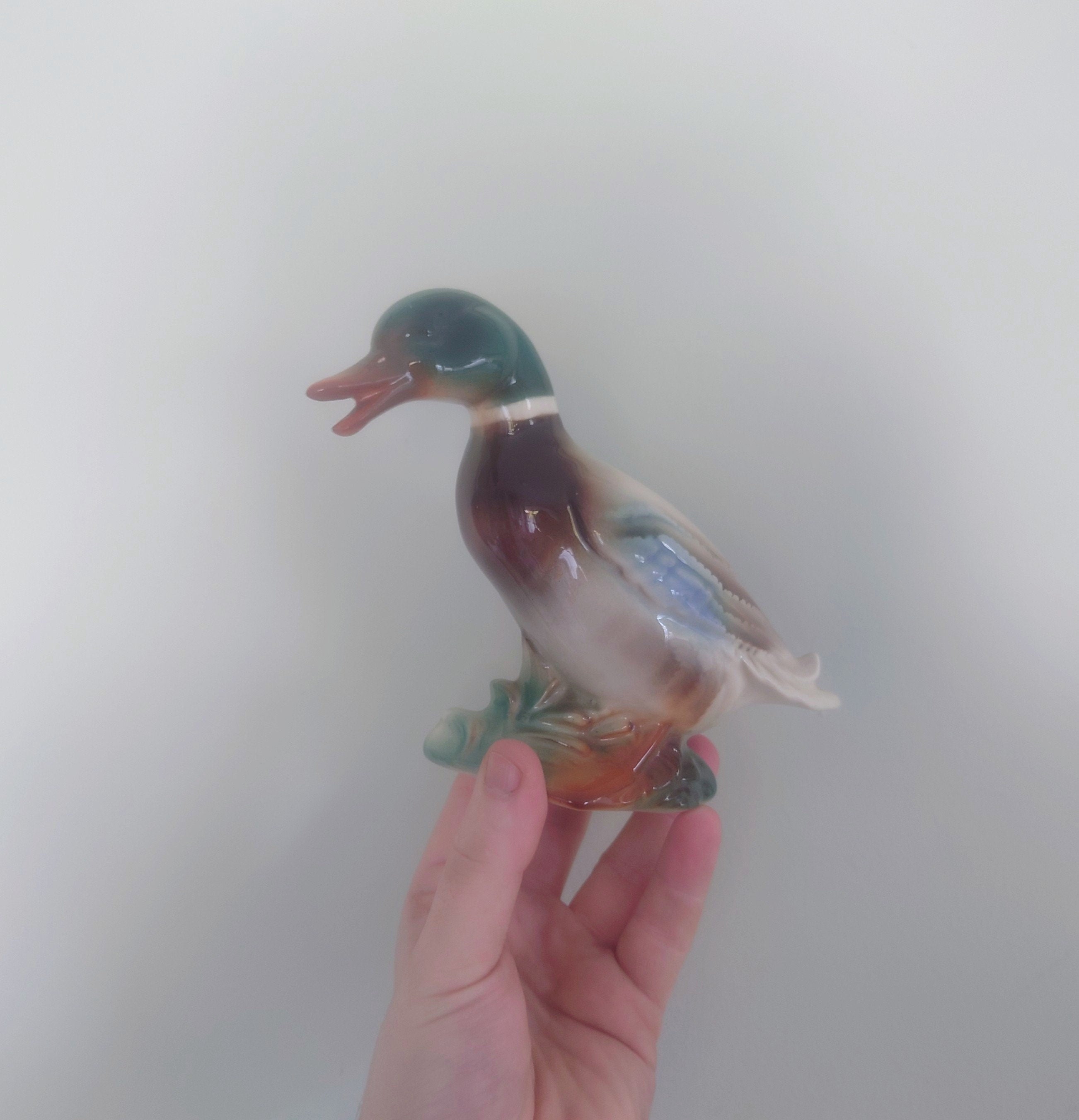 Vintage Ceramic Duck Figurine Kitsch Duck sculpture Farmyard Animal Kitchen Décor Country Cottage