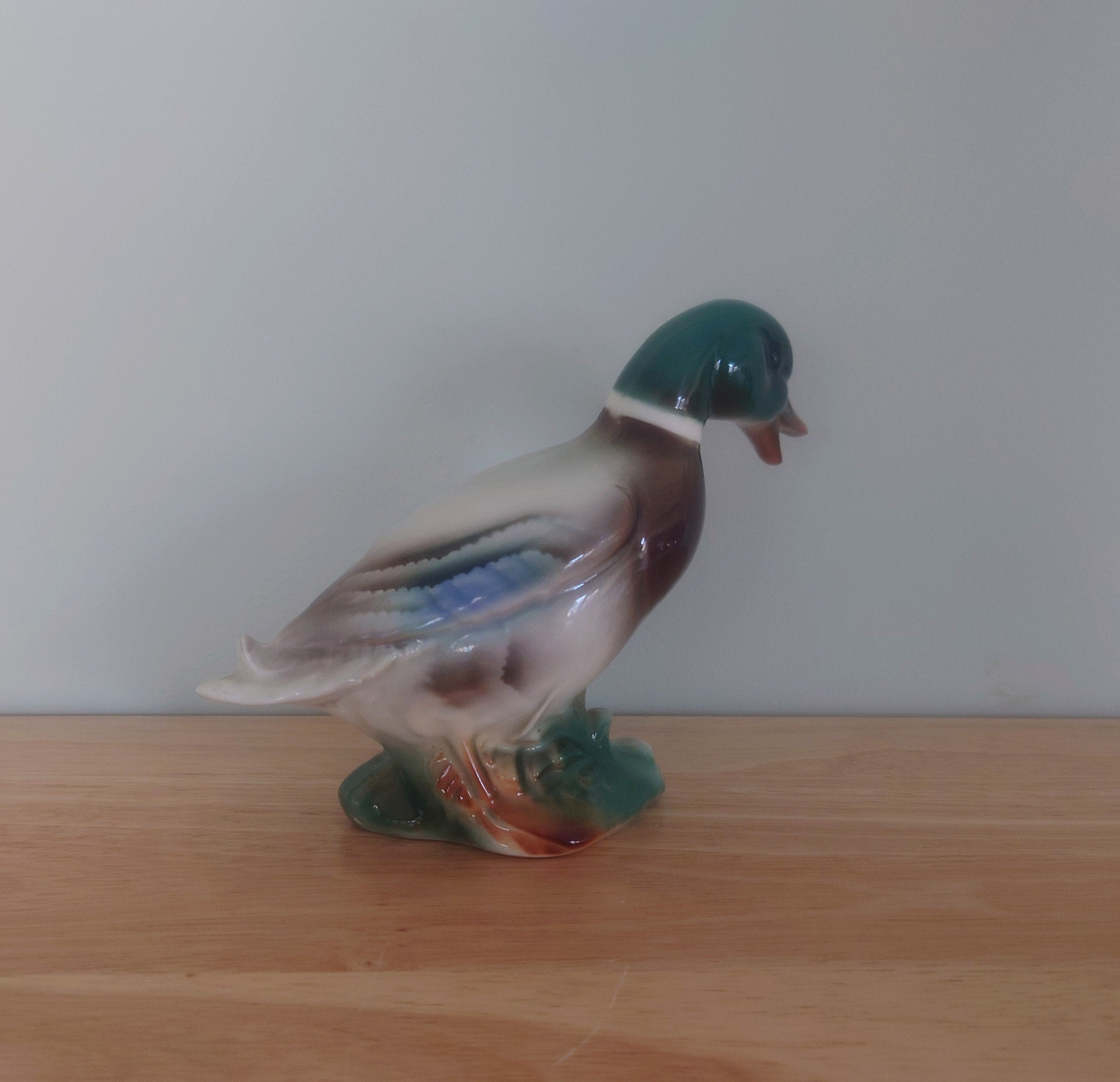 Vintage Ceramic Duck Figurine Kitsch Duck sculpture Farmyard Animal Kitchen Décor Country Cottage
