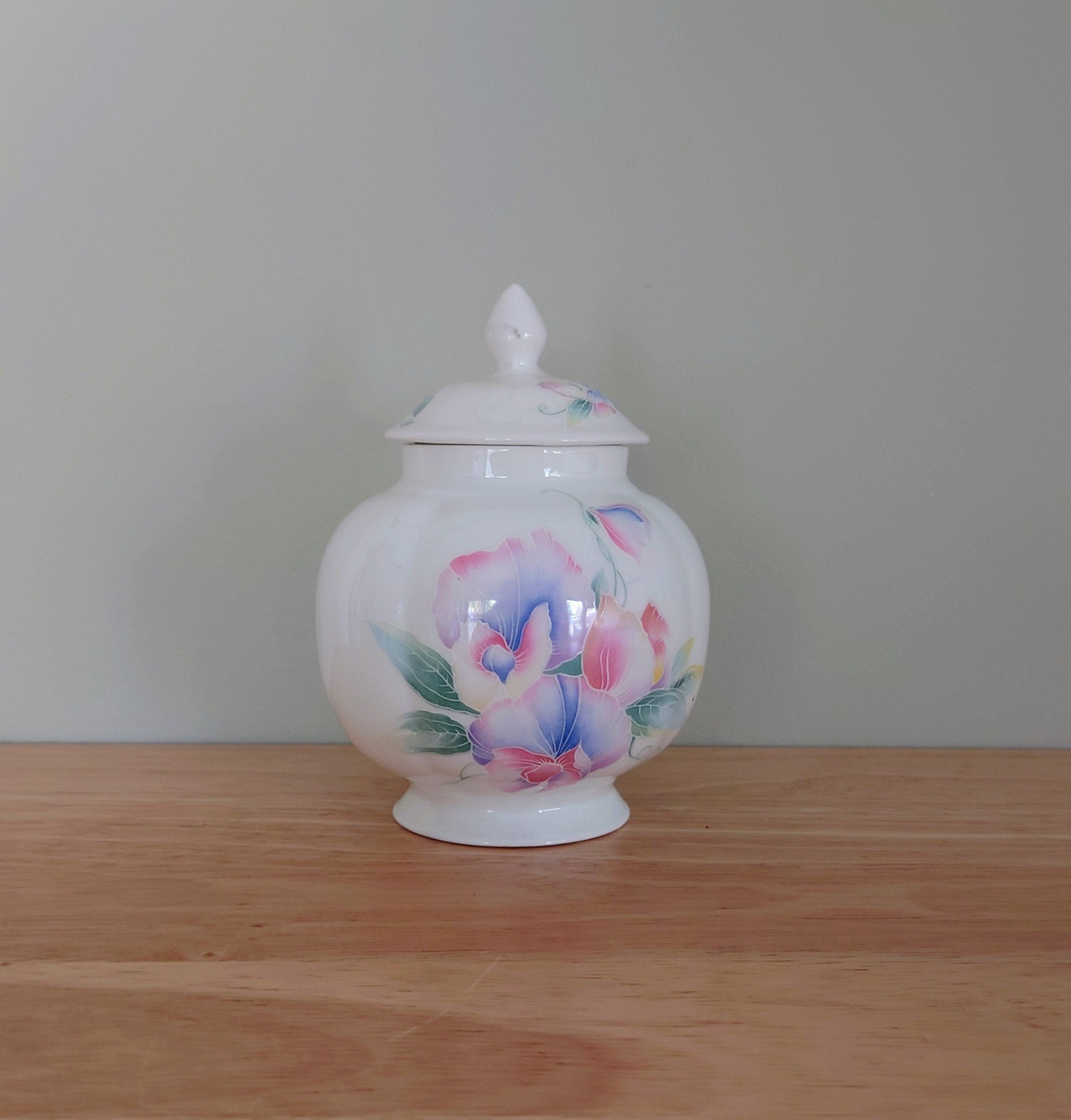 Little Sweetheart Spice Jar Fine Bone China Porcelain Made in England Little Sweetheart  Pattern Collectable Vintage 4 1/2"