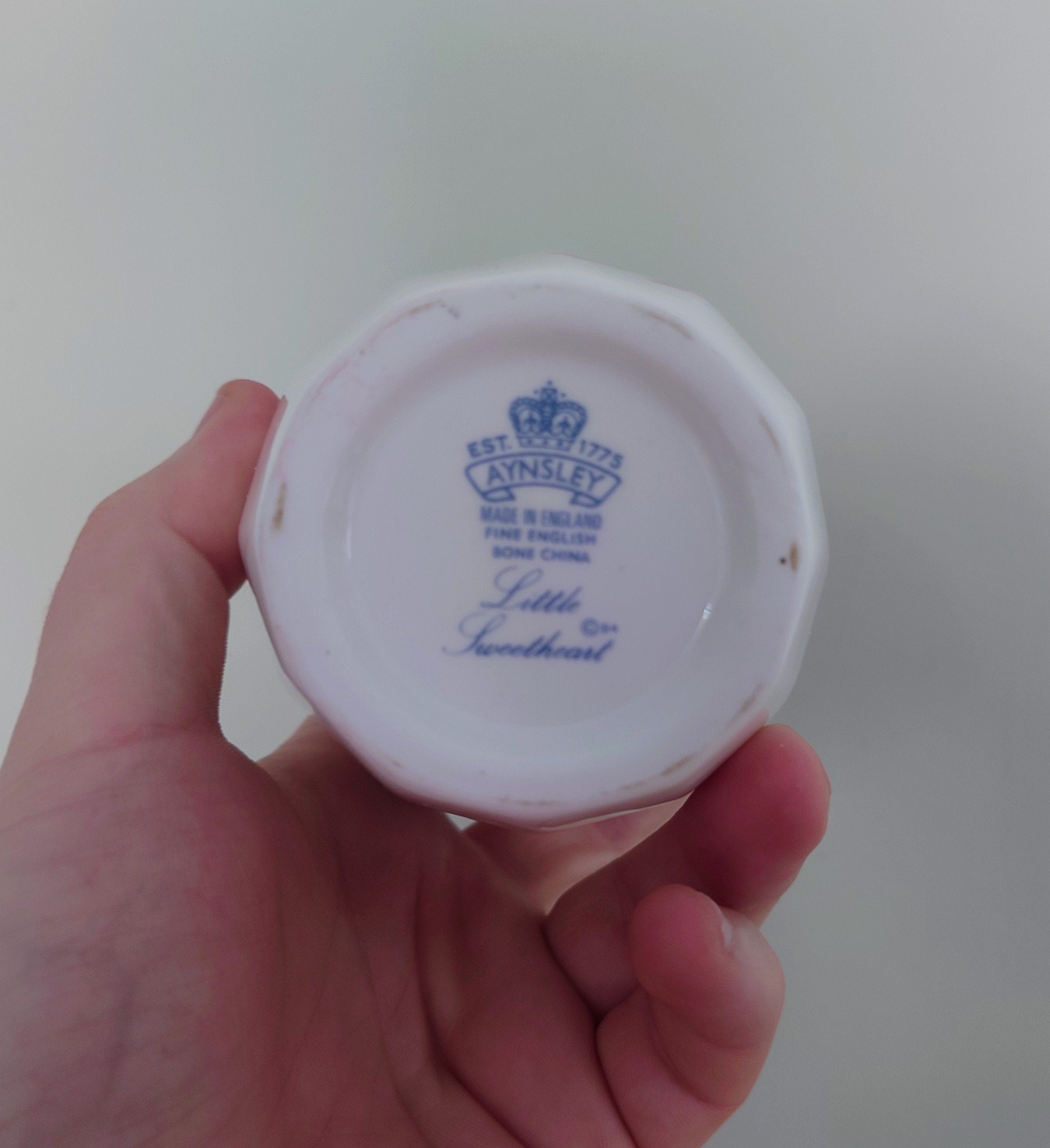 Little Sweetheart Aynsley Essex Vase  6 3/4" Porcelain Made in England Little Sweetheart Pattern Collectable Vintage