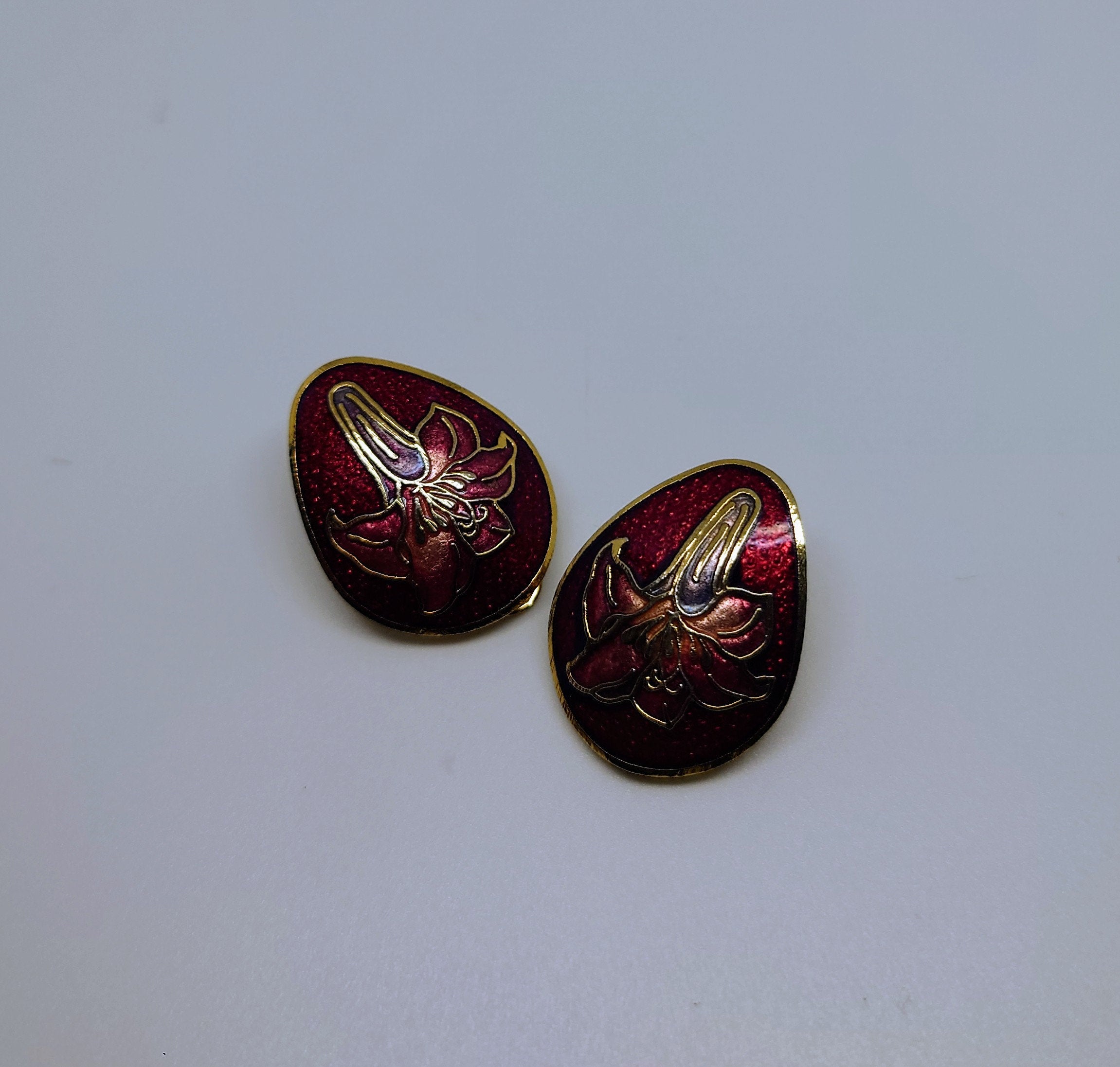 Vintage Cloisonne Enamel Clip on  Earrings Floral Flower Earrings Gold Tone Metal Costume Jewellery Jewelry