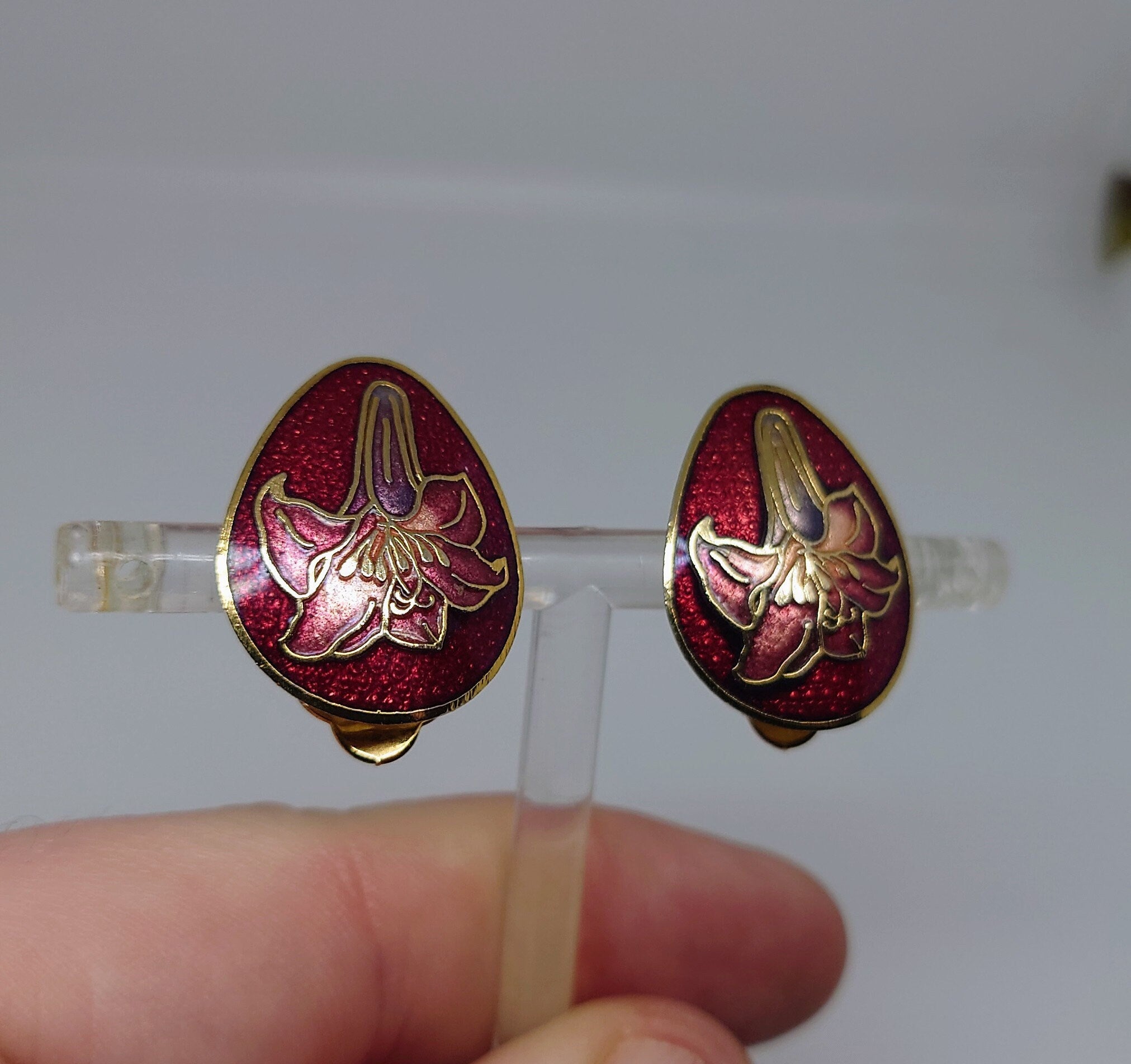 Vintage Cloisonne Enamel Clip on  Earrings Floral Flower Earrings Gold Tone Metal Costume Jewellery Jewelry