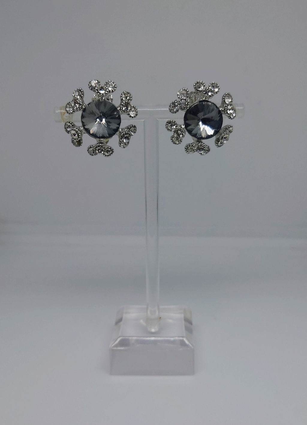 Vintage Diamond Rhinestone Crystal Clip On Earrings Silver Tone Diamond Rhinestone Diamante Costume Jewellery Jewelry Wedding Jewelry