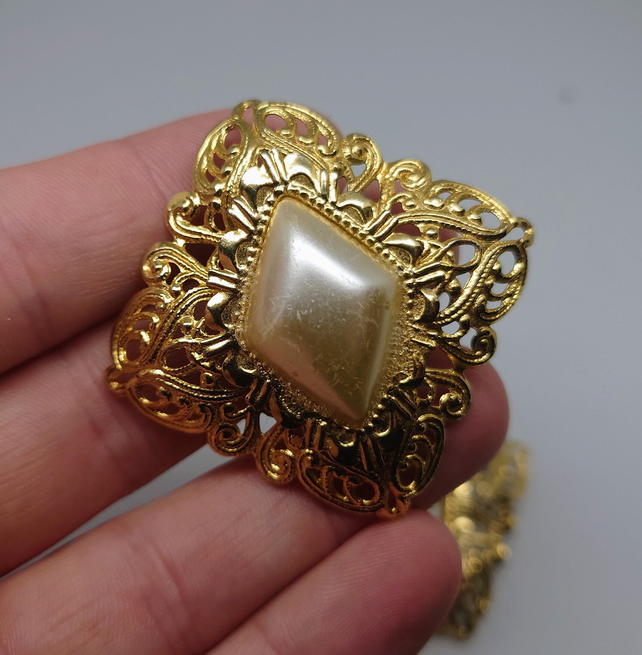 Retro Earrings Gold Clip On Pearl Costume Jewellery Jewelry Vintage Earrings 70's Clip on Chunky