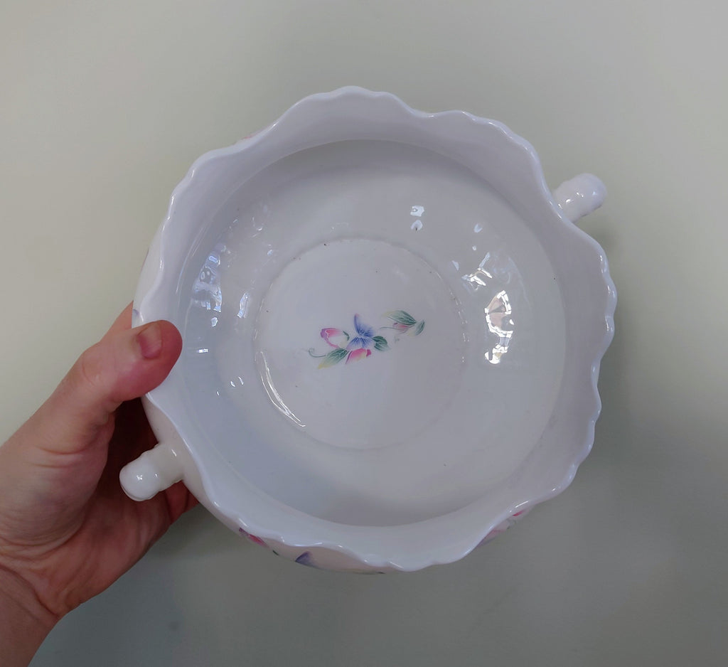 Aynsley - Little Sweetheart -   Serving Bowl Bowl Large Fine Bone China Porcelain Made in England Pattern Collectable Vintage Fruit Bowl