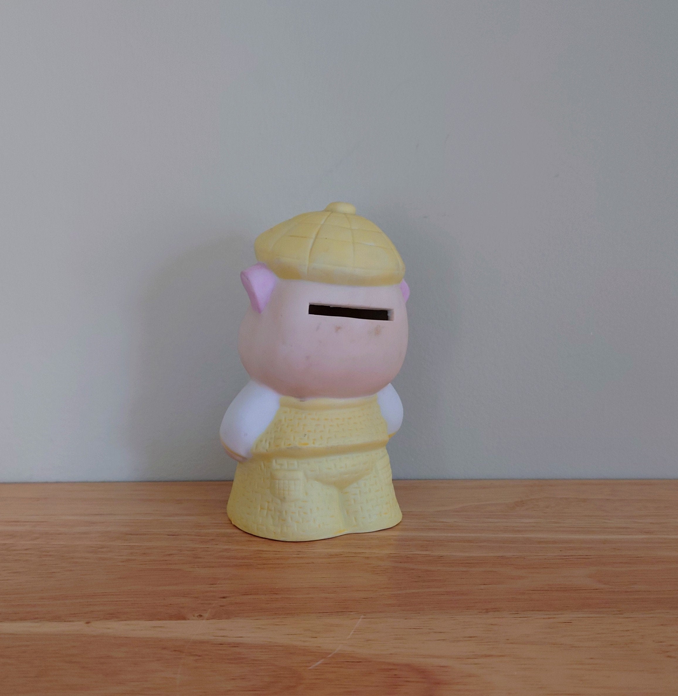 Vintage Piggy Bank Kitsch Money Box Pig Piggybank Ceramic Piggy Bank Tip Box Coin Bank Pig Figurine