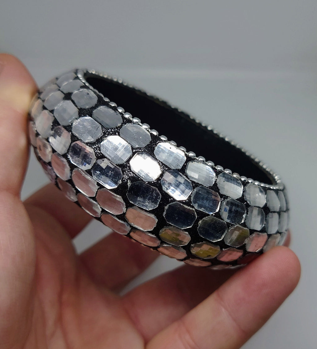 Vintage Bracelet Bangle Diamante faux Diamond Wrist Bangle Retro Silver 1980's Link Beaded Bracelet Chunky Glass Rhinestone