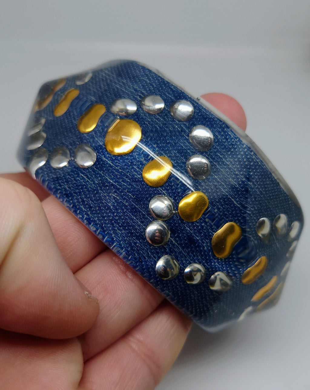 Vintage Chunky Blue Jean  Lucite Bracelet Bangle Blue  Costume Jewellery Jewelry Large Blue Industrial Plastic Bangle Silver Gold Stud