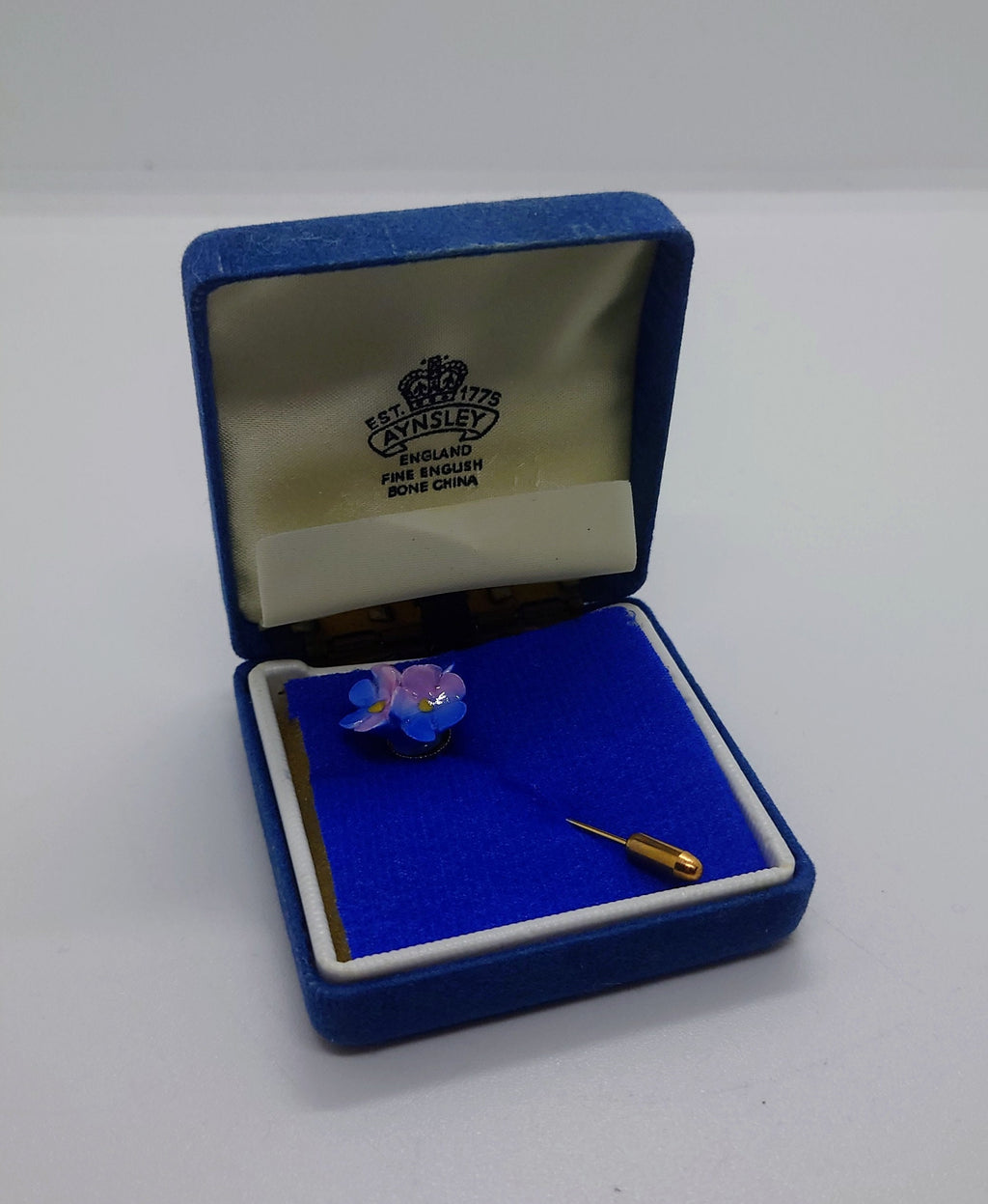 Vintage Hat Pin Floral Pansies Fine Bone China Blue Flower Pin Aynsley Brooch Costume Jewellery Jewelry Boxed bobby pin