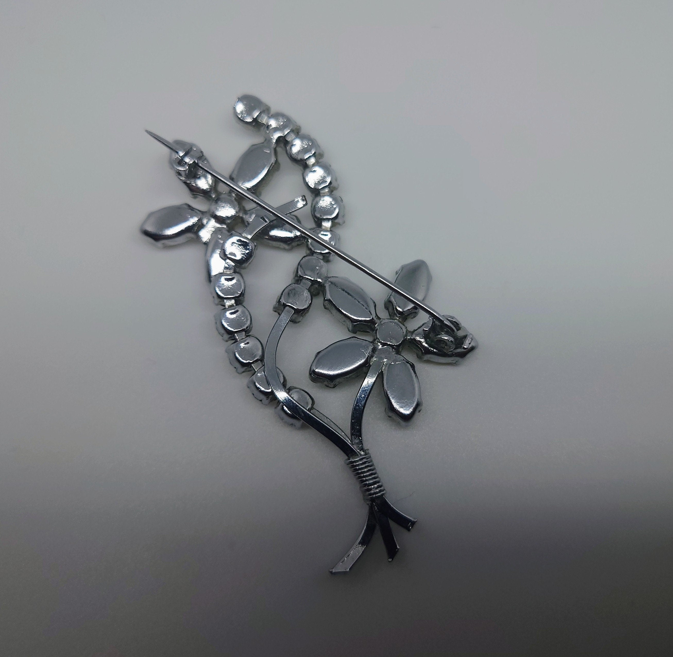 Vintage Floral Brooch Diamante Rhinestone Clear Diamond  Faux Silver Costume Jewellery Jewelry Pin Decorative Flower pin Brooch