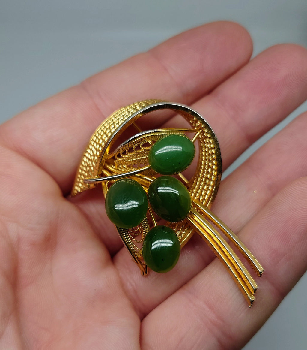 Vintage Brooch Scottish Style Gold Tone Metal Moss Agate Pin  Costume Jewellery Jewelry Art Stylised Brooch Pin