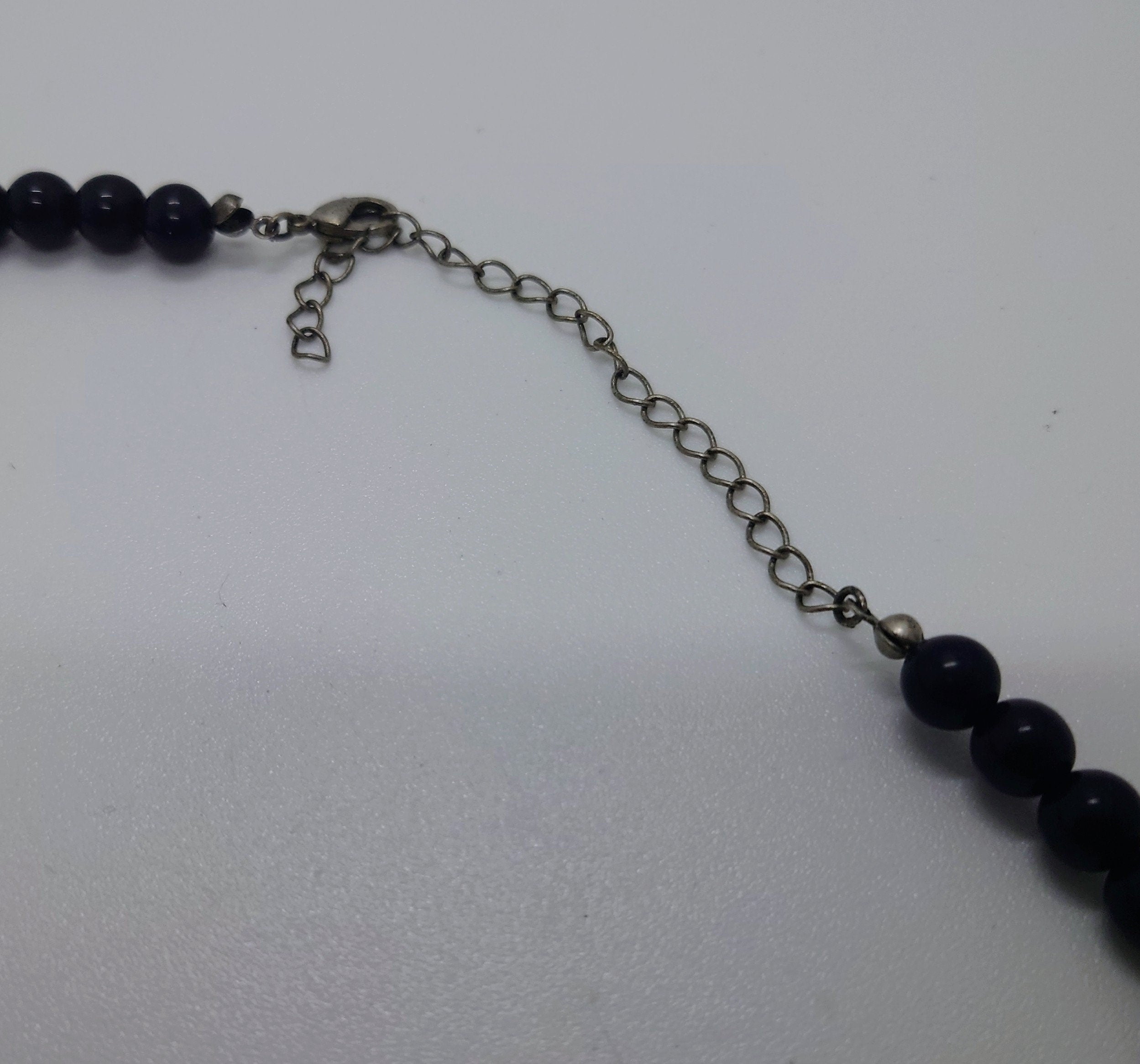 Vintage Lucite Black/dark purple Beaded Necklace Graduated Retro Bead Long Chunky Necklace Costume Jewellery Jewelry