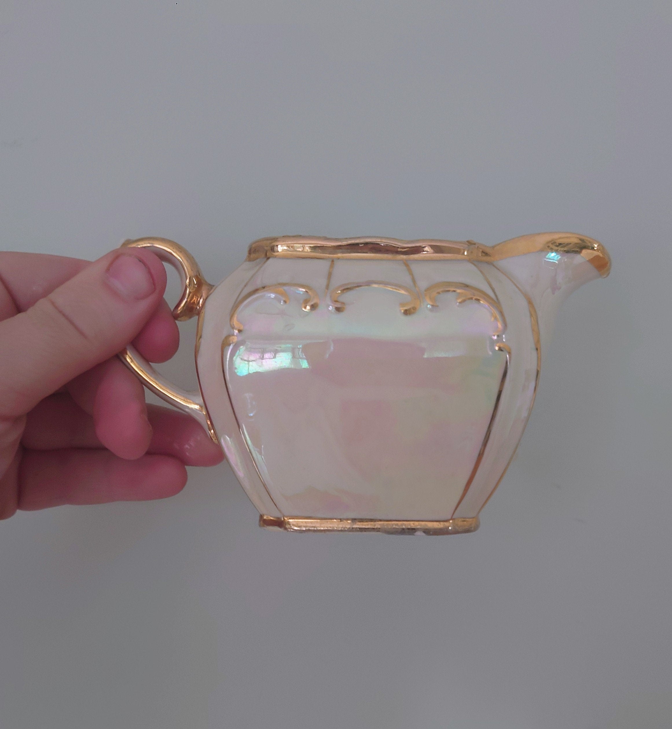 Vintage Saddler Milk Jug 1950's Mid Century Pottery Milk Jug Cream Lustre Gold Gilt Made in England Creamer