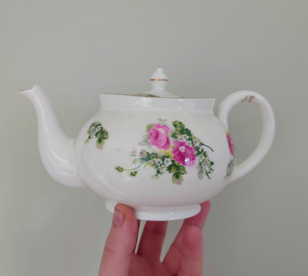 Vintage Teapot Novelty Aynsley Porcelain Pink Rose Ceramic Floral Cottage Chic Teapot Country Garden Flowers Teapot Collection