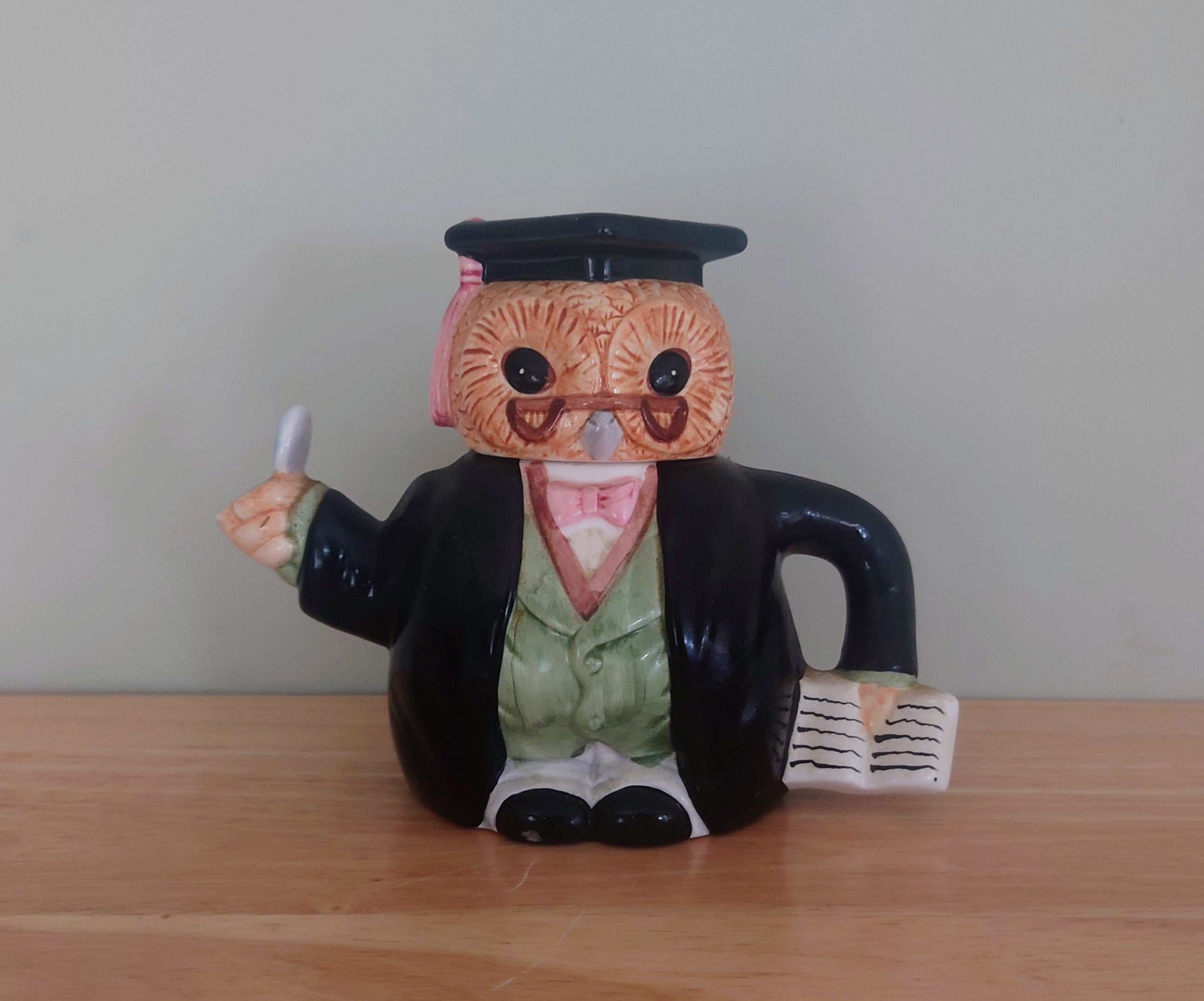 Vintage Owl Teapot Novelty Graduation Teapot Ceramic Teapot, Figurine Teapot, Decorative Teapot, Teapot Collector
