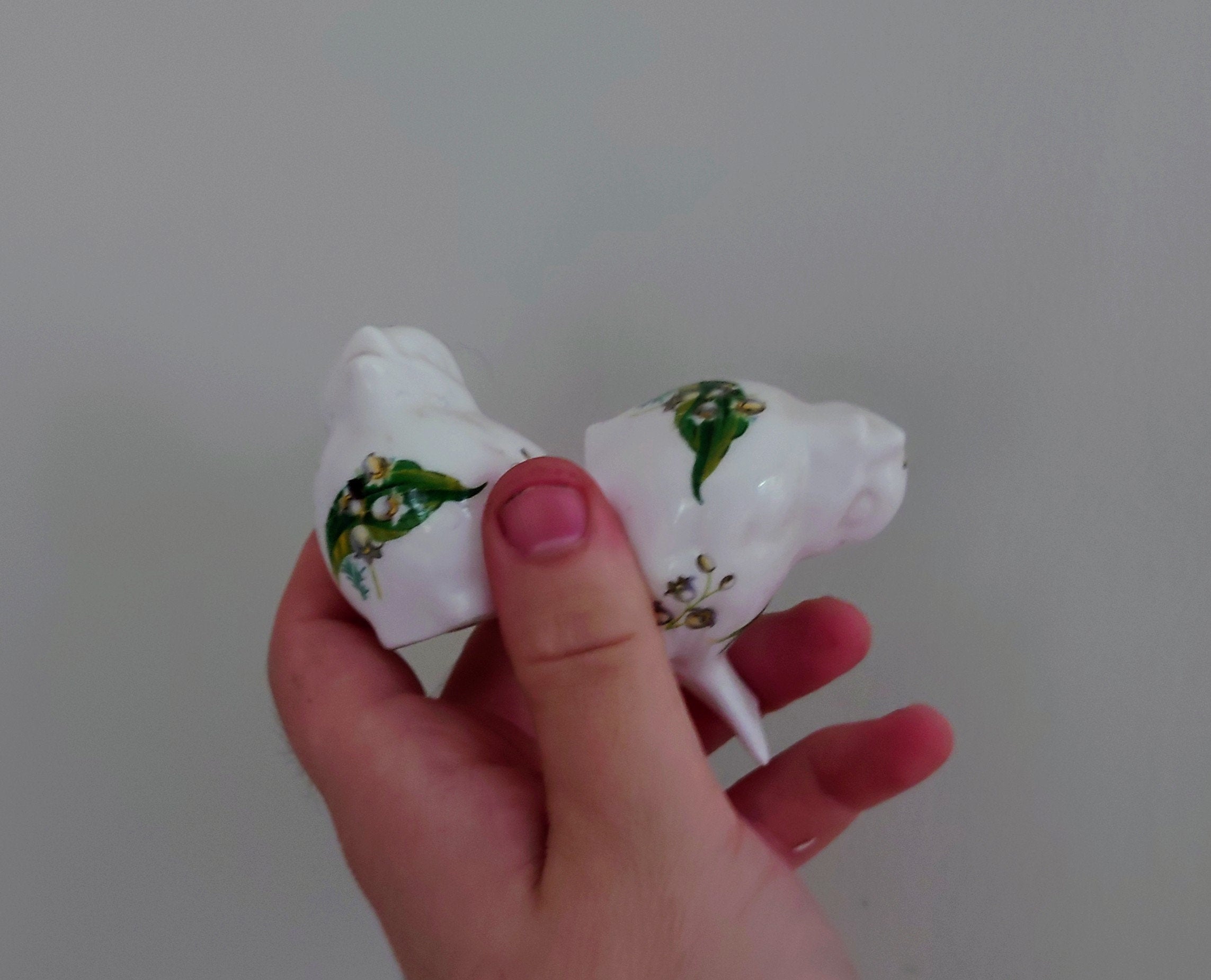 Vintage Salt and Pepper Shaker Bird Floral Cruets Ceramic Novelty Shakers / Collectible Kitchenalia Pottery Tableware Dispensers