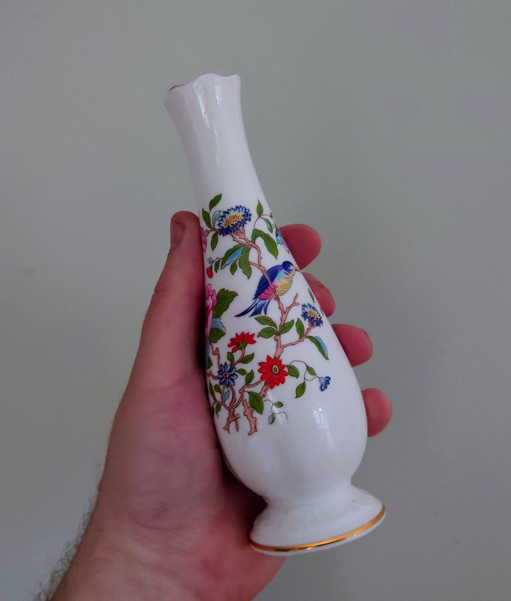 Aynsley 6" Bud Vase Pembroke (Gold Trim) Fine Bone China Porcelain Made in England Pembroke Pattern Collectable Vintage