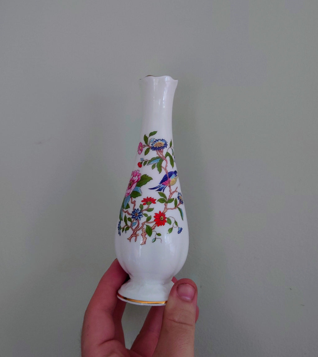 Aynsley 6" Bud Vase Pembroke (Gold Trim) Fine Bone China Porcelain Made in England Pembroke Pattern Collectable Vintage