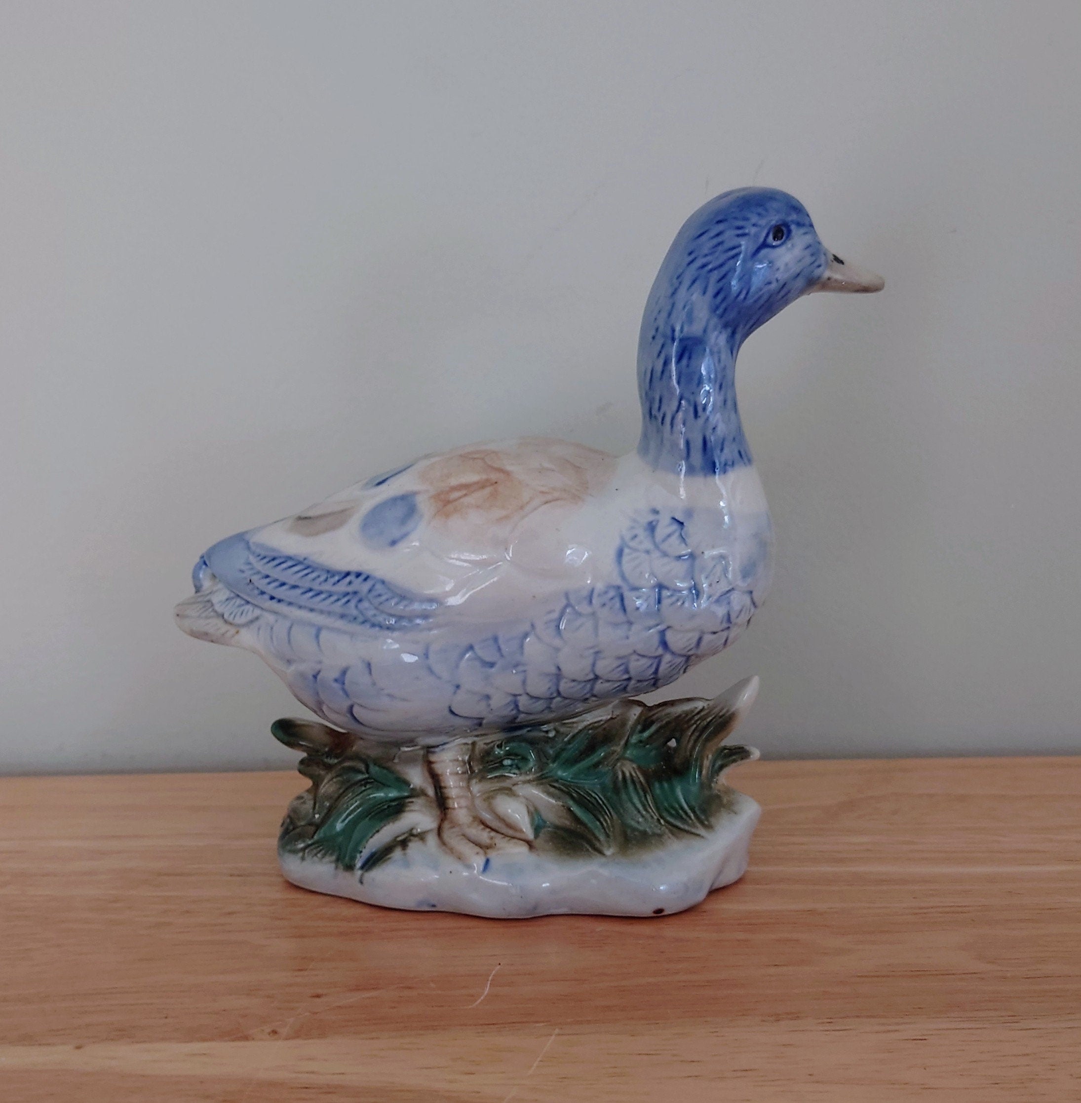 Vintage Ceramic Duck Figurine Kitsch Duck sculpture Farmyard Animal Kitchen Décor Country Cottage