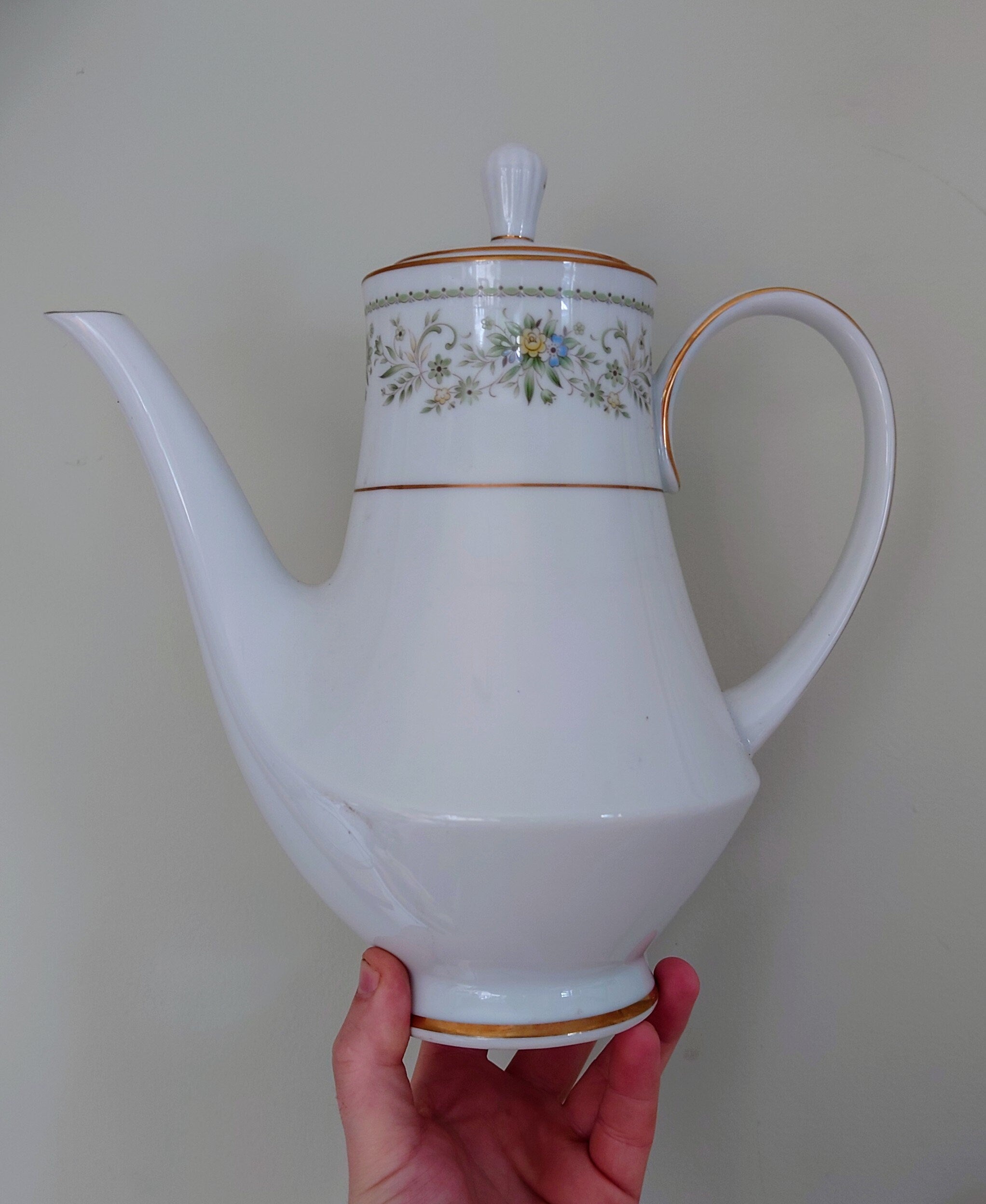 Vintage Teapot/ Coffee Pot and Sugar Bowl White Porcelain Afternoon Tea Party Noritake Green Hill china white teapot Collectable Glazed