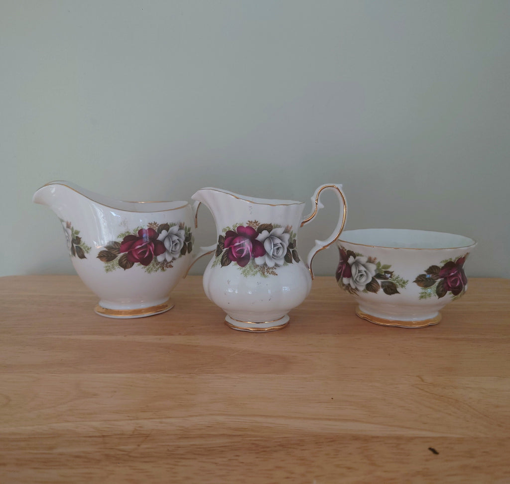 Vintage Milk Jug and Sugar Bowl Creamer Set of 3 Fine Bone China Made in England Blue and White Porcelain Afternoon Tea Gold Gilt Red Floral