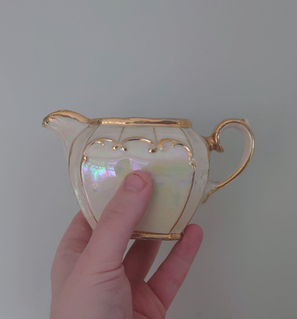 Vintage Saddler Milk Jug 1950's Mid Century Pottery Milk Jug Cream Lustre Gold Gilt Made in England Creamer